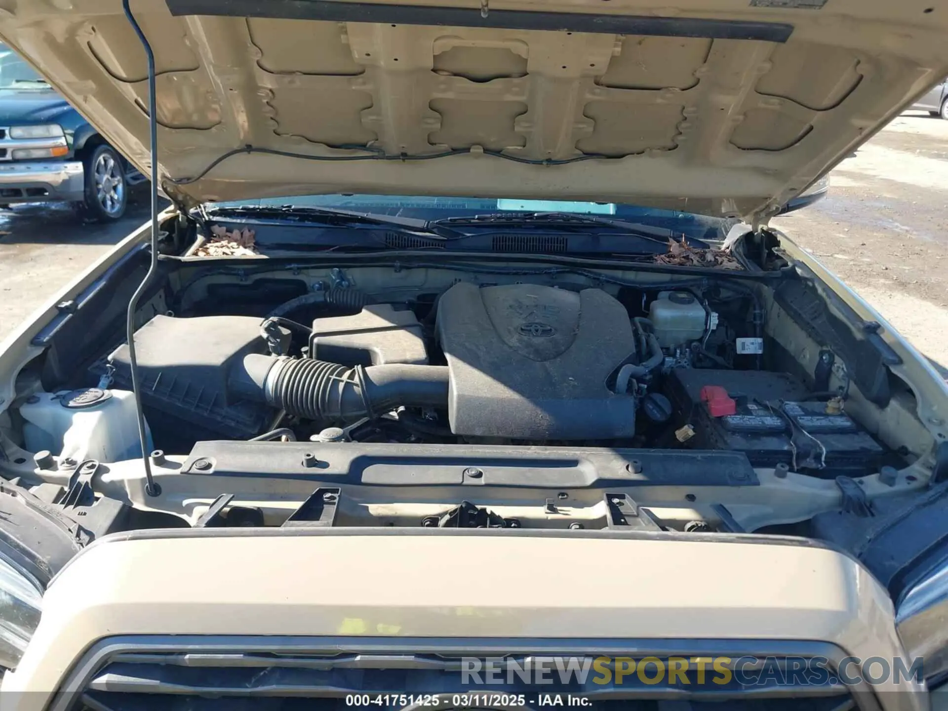 10 fotografías del automóvil dañado 3TMCZ5AN2LM356140 TOYOTA TACOMA 2020
