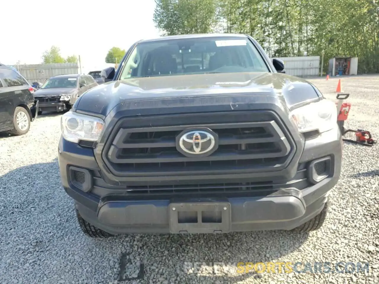 5 fotografías del automóvil dañado 3TMCZ5AN2LM362505 TOYOTA TACOMA 2020