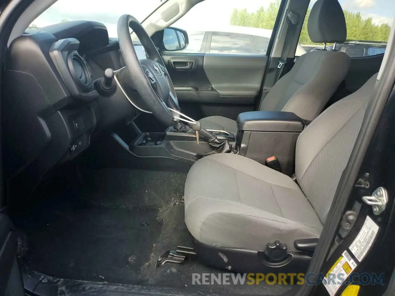 7 fotografías del automóvil dañado 3TMCZ5AN2LM362505 TOYOTA TACOMA 2020
