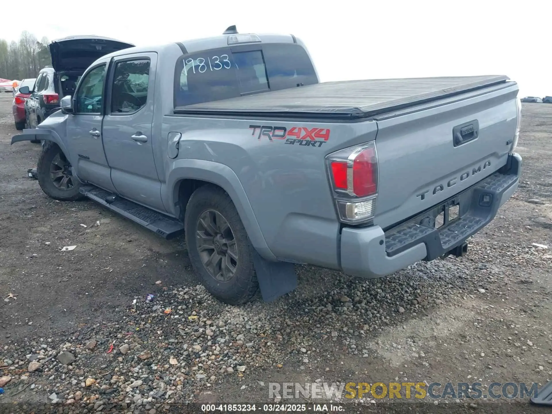 3 fotografías del automóvil dañado 3TMCZ5AN3LM318125 TOYOTA TACOMA 2020