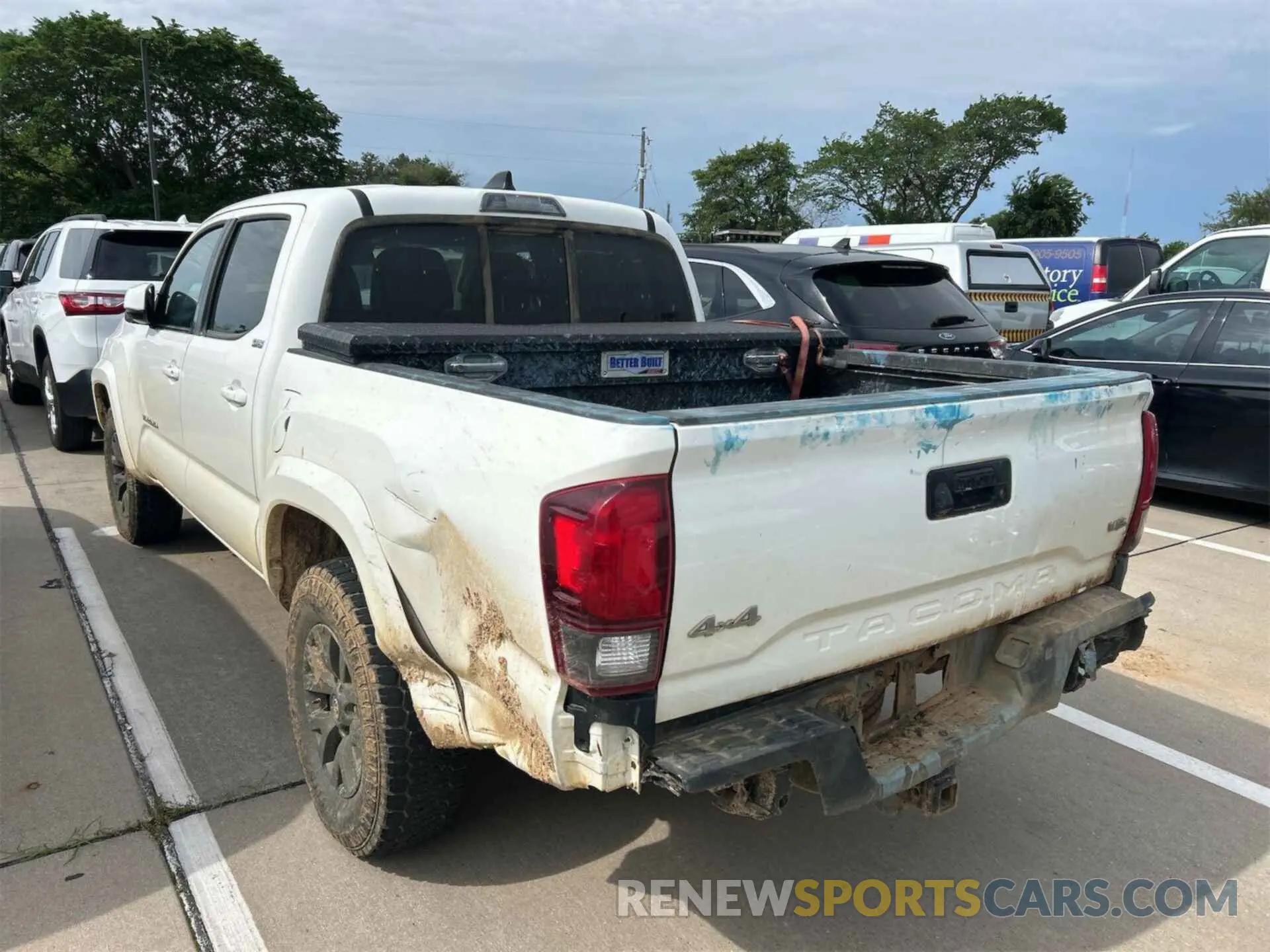 17 fotografías del automóvil dañado 3TMCZ5AN4LM304895 TOYOTA TACOMA 2020