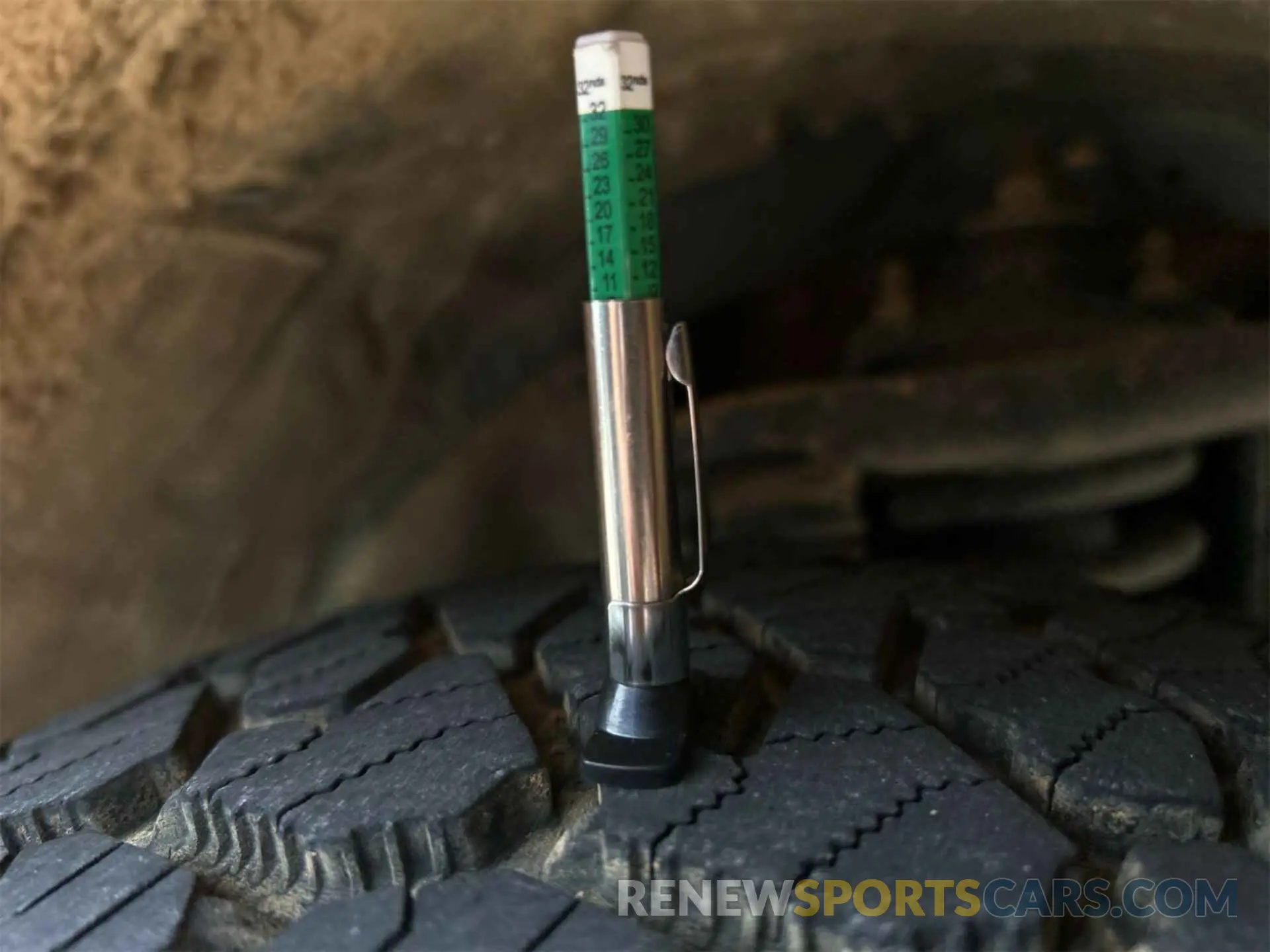 19 fotografías del automóvil dañado 3TMCZ5AN4LM304895 TOYOTA TACOMA 2020