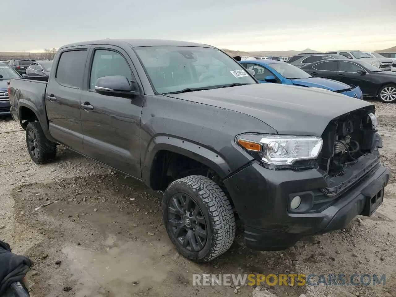 4 fotografías del automóvil dañado 3TMCZ5AN4LM319686 TOYOTA TACOMA 2020