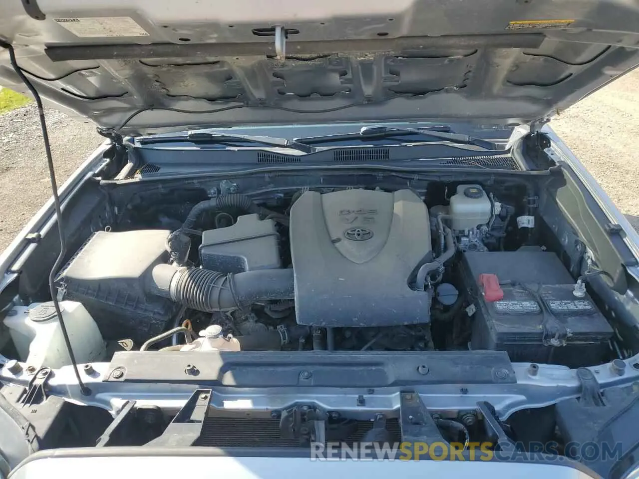 11 fotografías del automóvil dañado 3TMCZ5AN6LM293818 TOYOTA TACOMA 2020