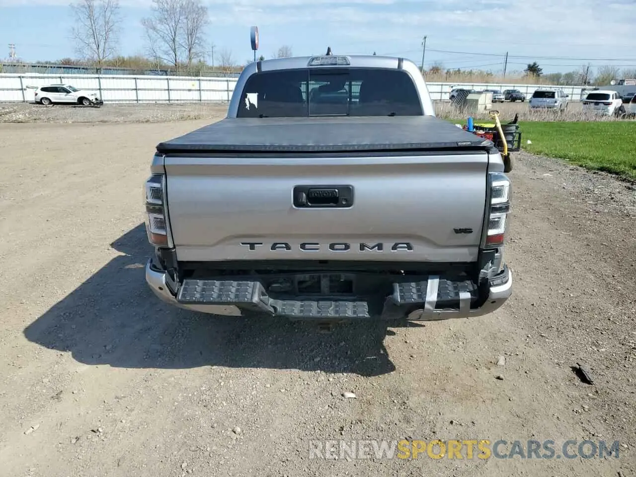6 fotografías del automóvil dañado 3TMCZ5AN6LM293818 TOYOTA TACOMA 2020