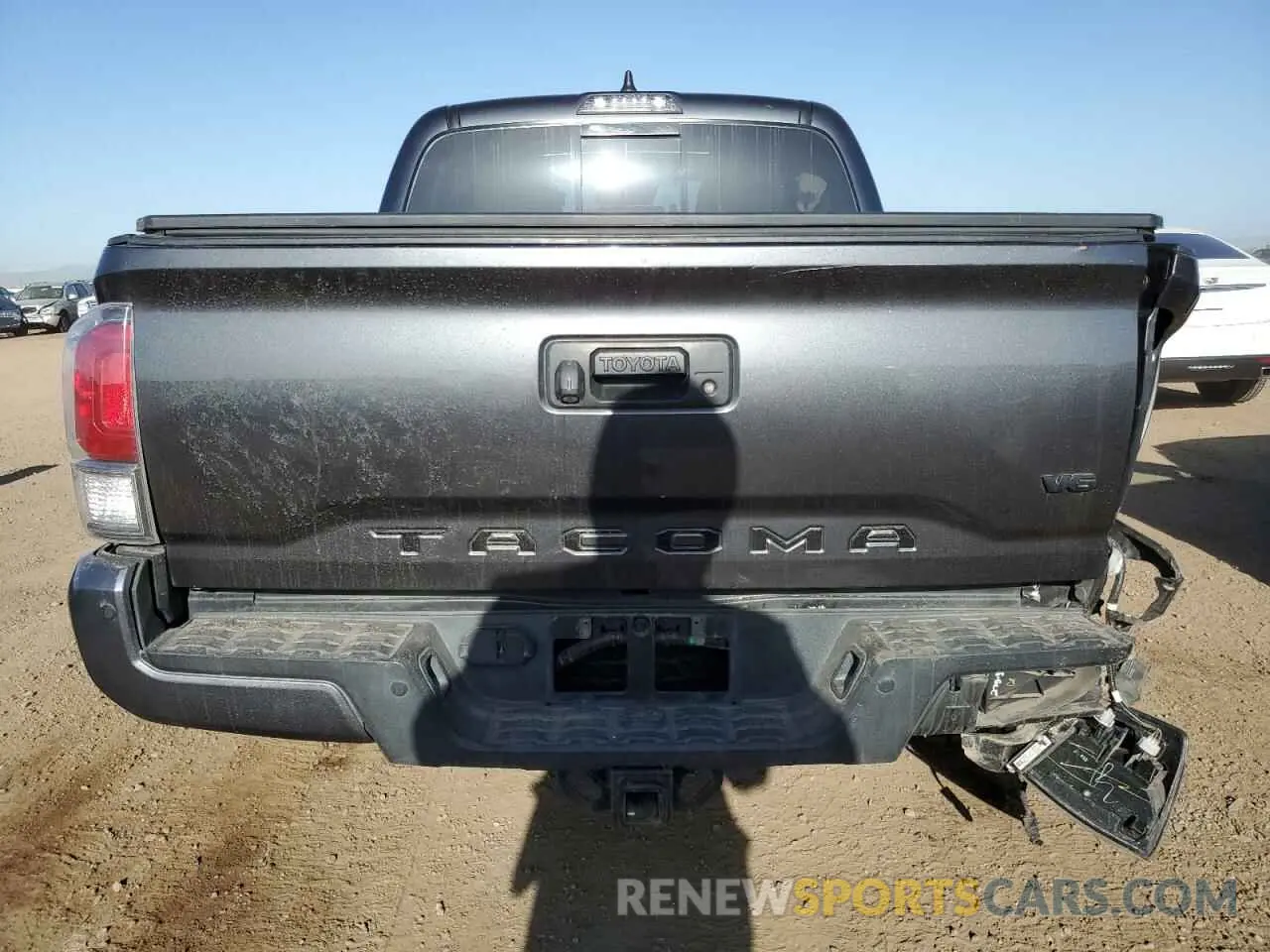 6 fotografías del automóvil dañado 3TMCZ5AN6LM302906 TOYOTA TACOMA 2020
