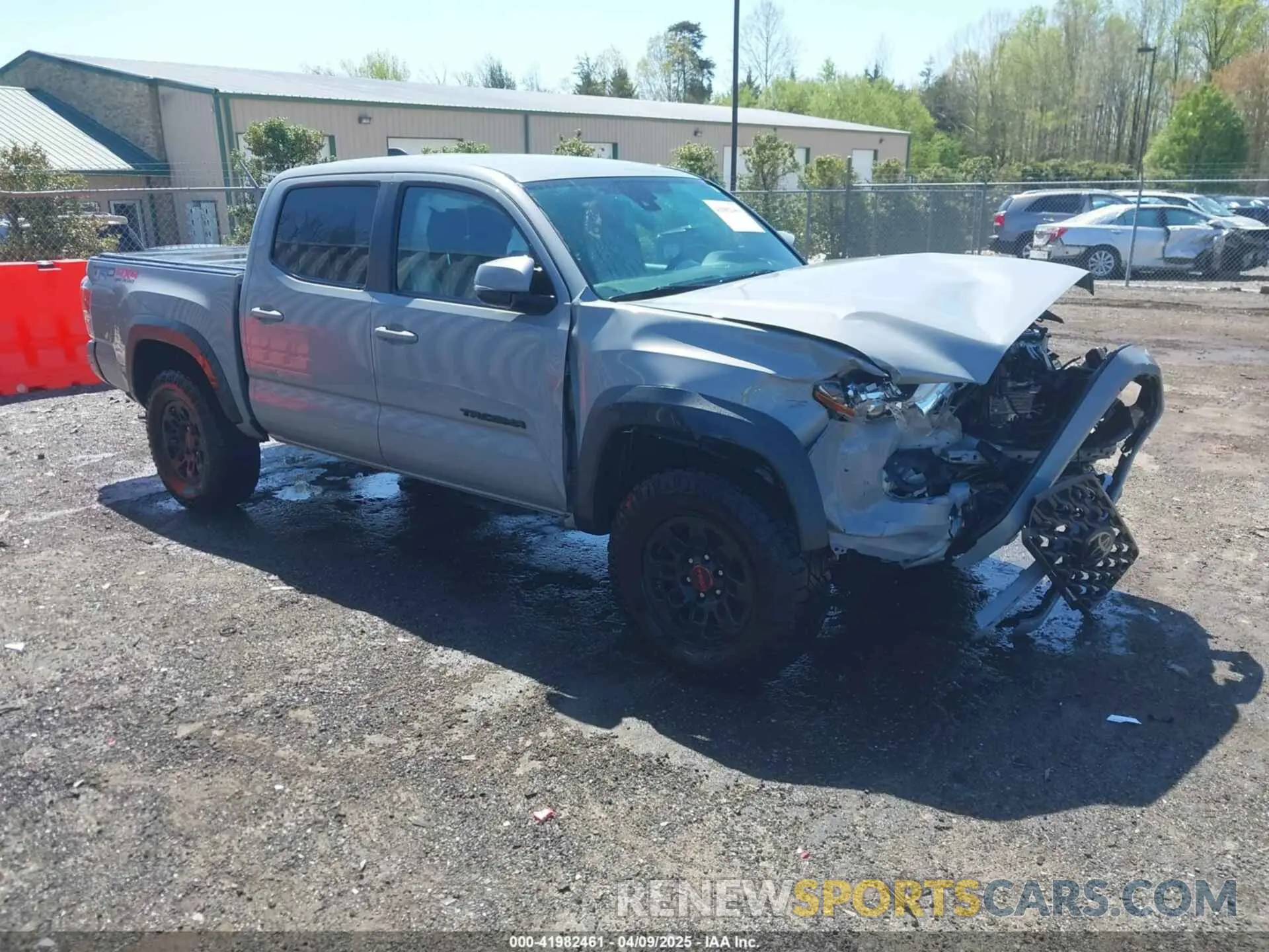1 fotografías del automóvil dañado 3TMCZ5AN6LM330074 TOYOTA TACOMA 2020