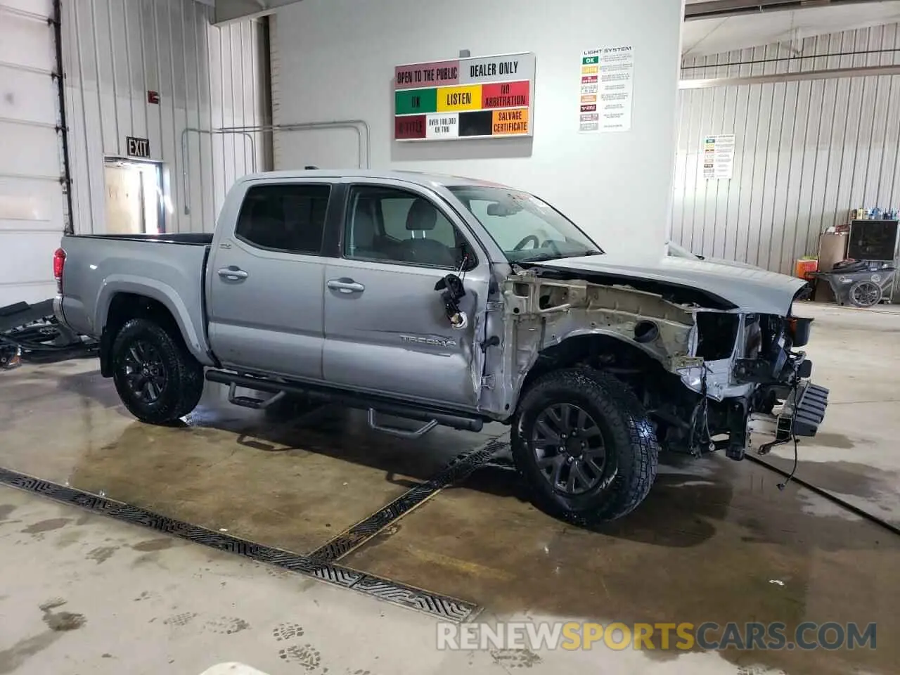4 fotografías del automóvil dañado 3TMCZ5AN6LM340975 TOYOTA TACOMA 2020