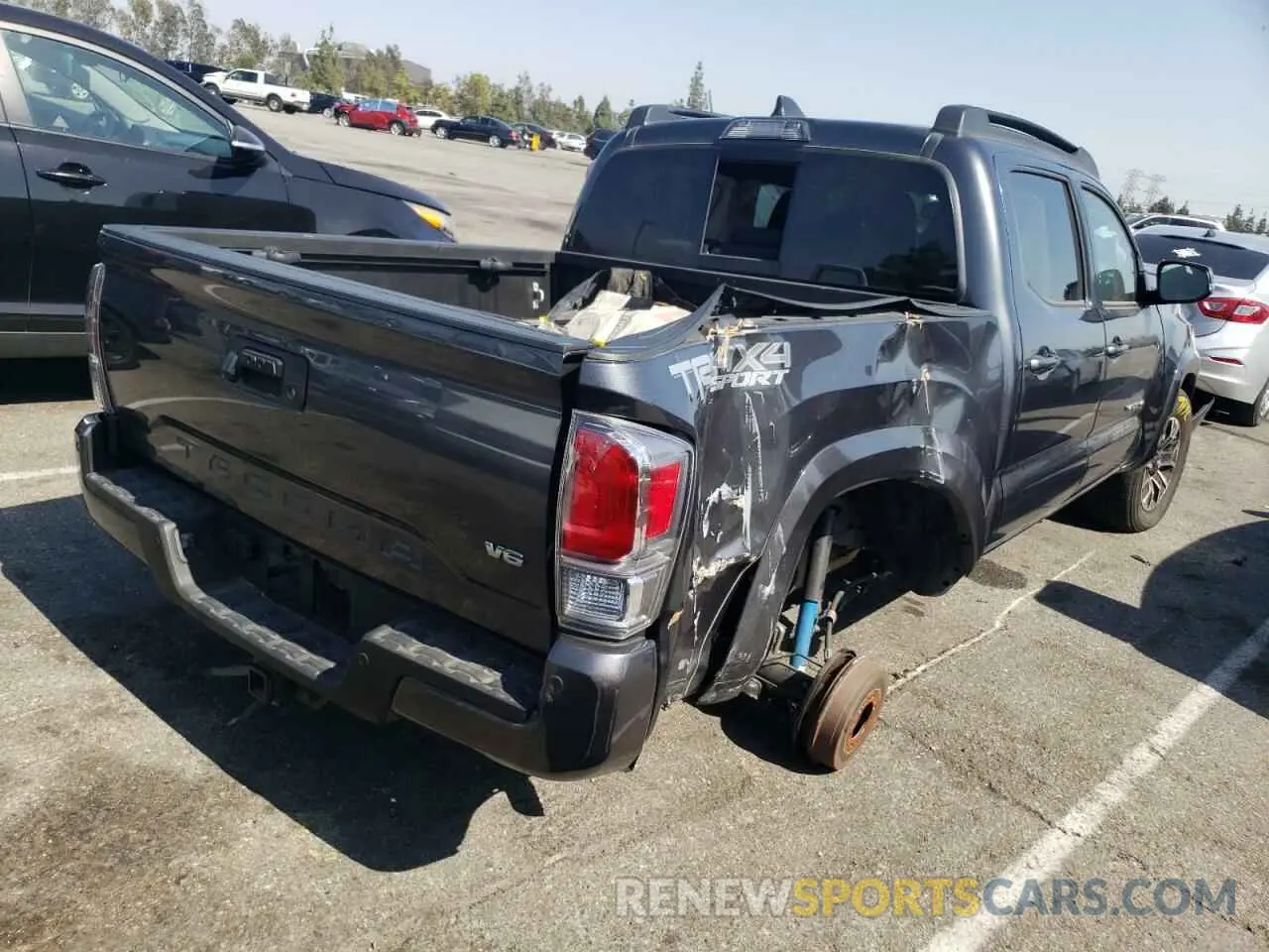 4 fotografías del automóvil dañado 3TMCZ5AN6LM351569 TOYOTA TACOMA 2020