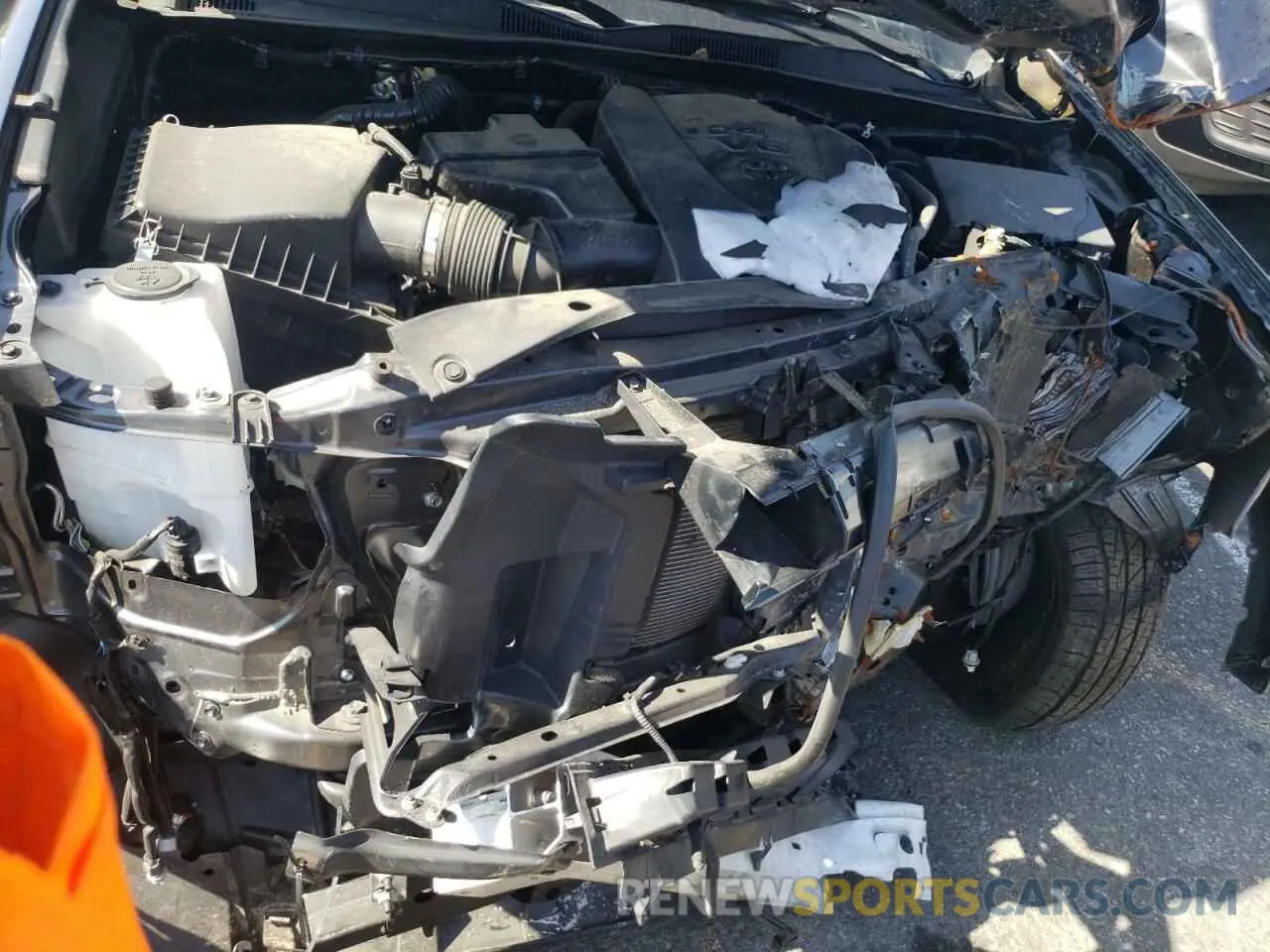 7 fotografías del automóvil dañado 3TMCZ5AN6LM351569 TOYOTA TACOMA 2020