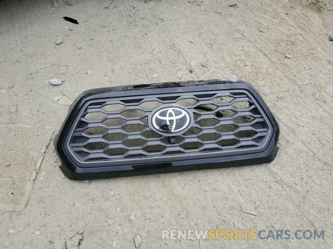 12 fotografías del automóvil dañado 3TMCZ5AN6LM355377 TOYOTA TACOMA 2020