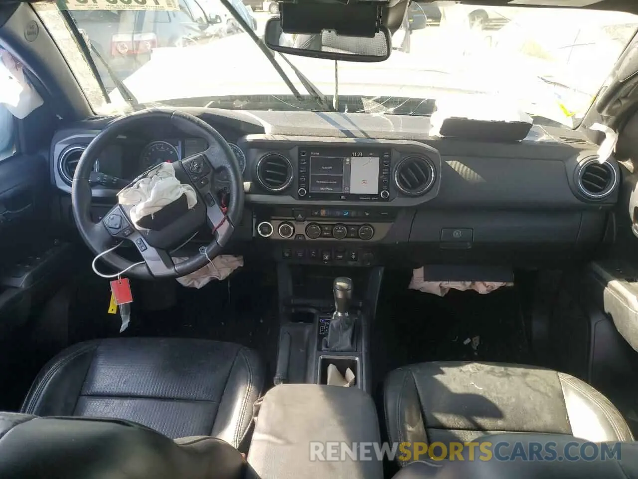 8 fotografías del automóvil dañado 3TMCZ5AN6LM356982 TOYOTA TACOMA 2020