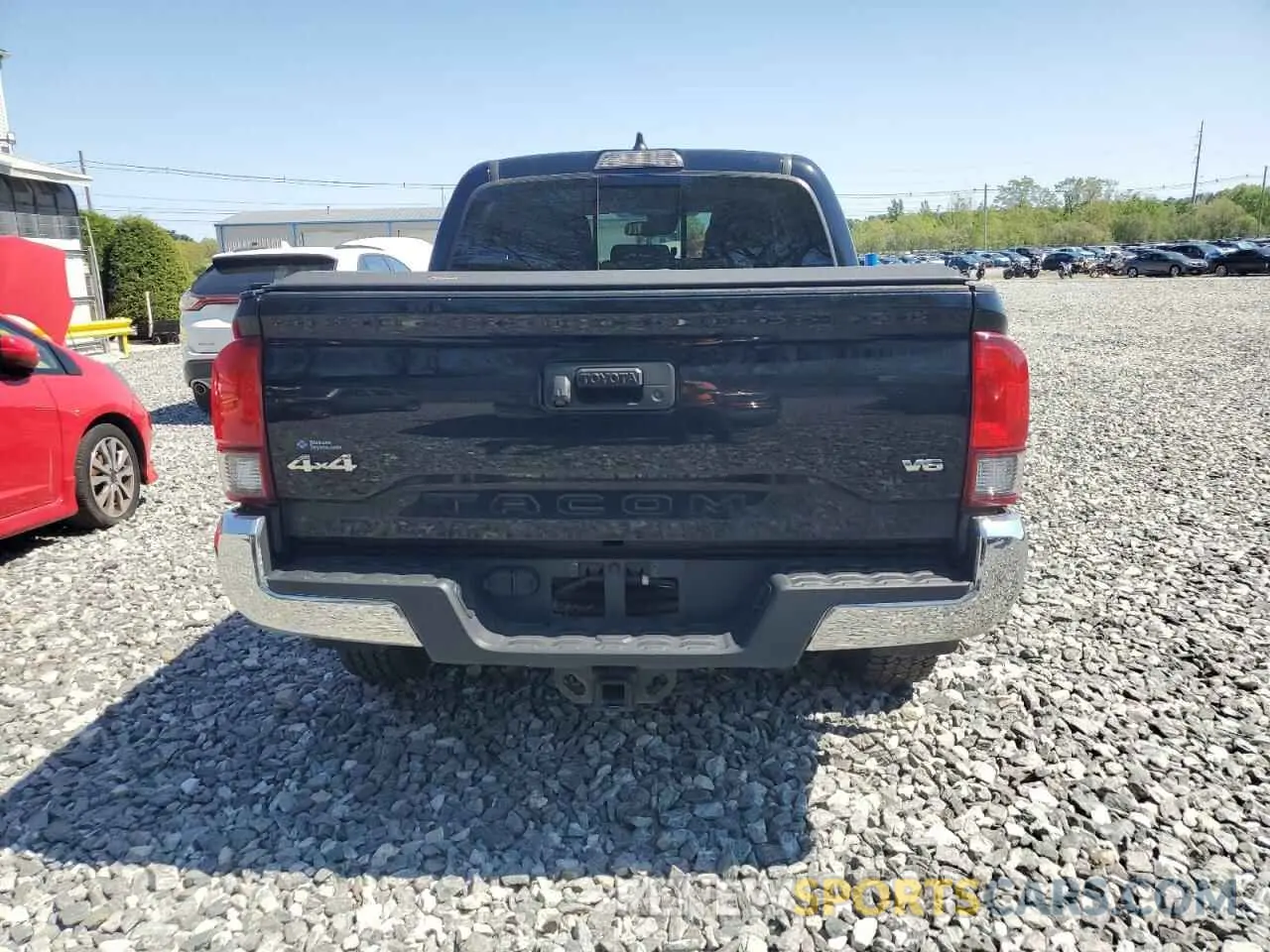 6 fotografías del automóvil dañado 3TMCZ5AN6LM360255 TOYOTA TACOMA 2020