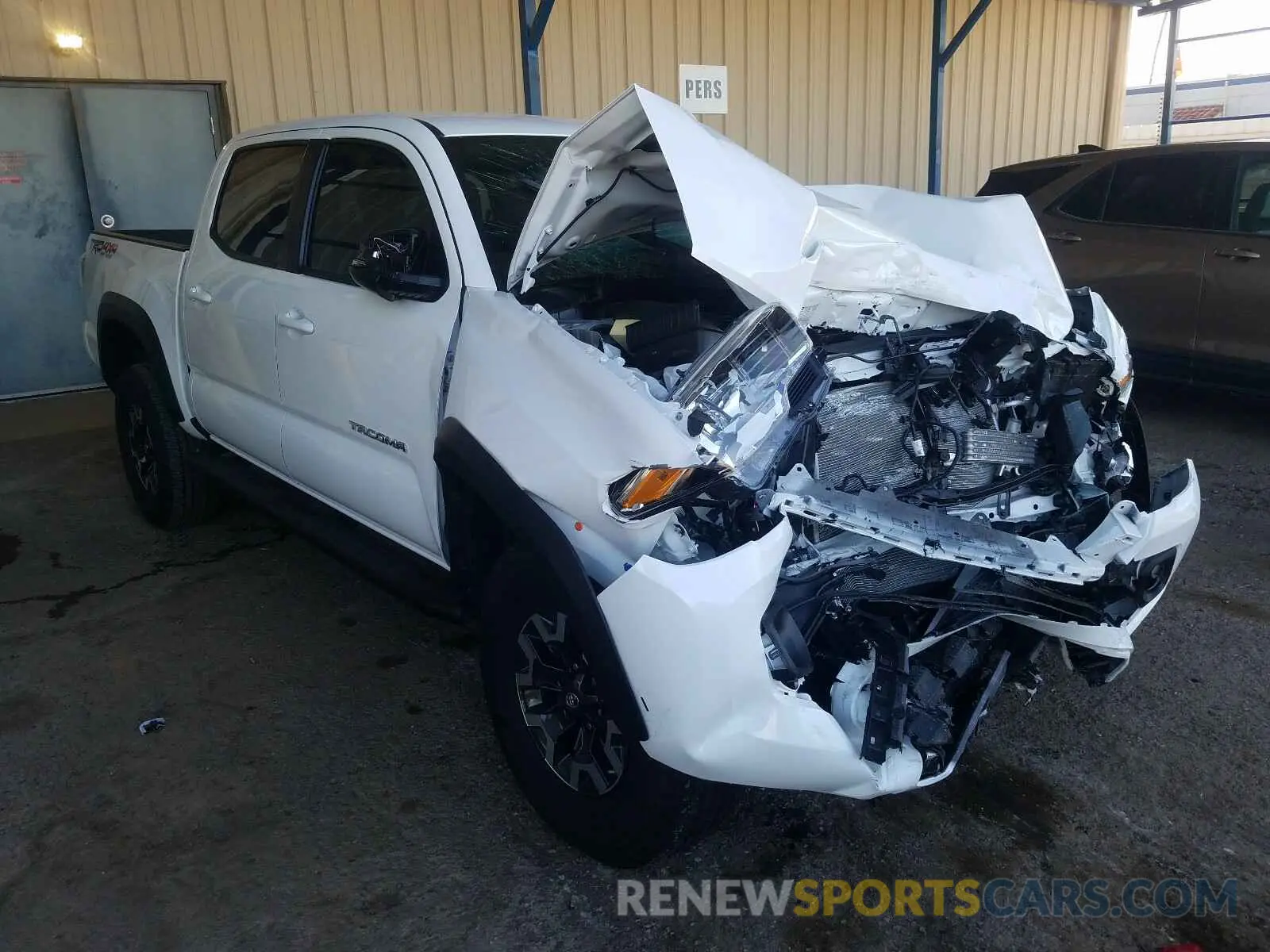 1 fotografías del automóvil dañado 3TMCZ5AN7LM295416 TOYOTA TACOMA 2020