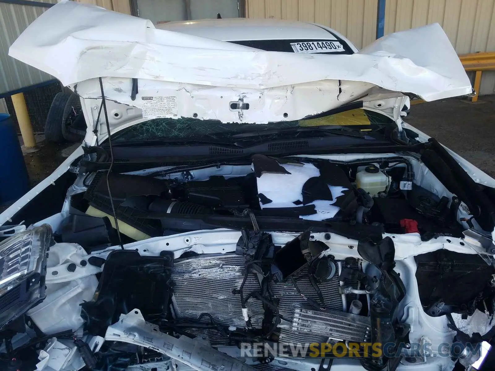 7 fotografías del automóvil dañado 3TMCZ5AN7LM295416 TOYOTA TACOMA 2020