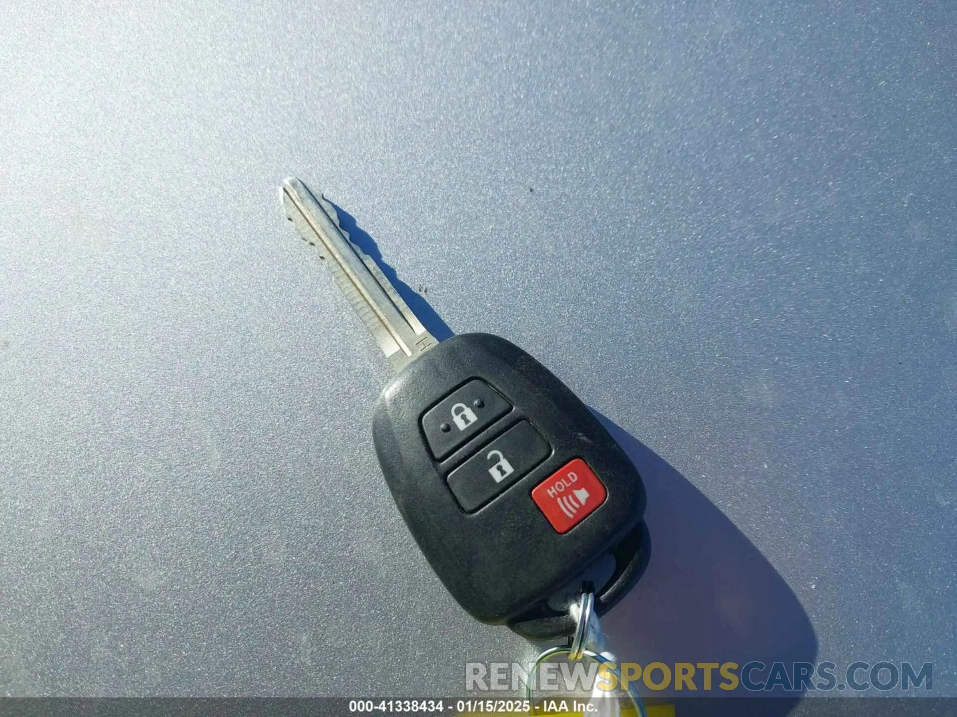 11 fotografías del automóvil dañado 3TMCZ5AN7LM301022 TOYOTA TACOMA 2020