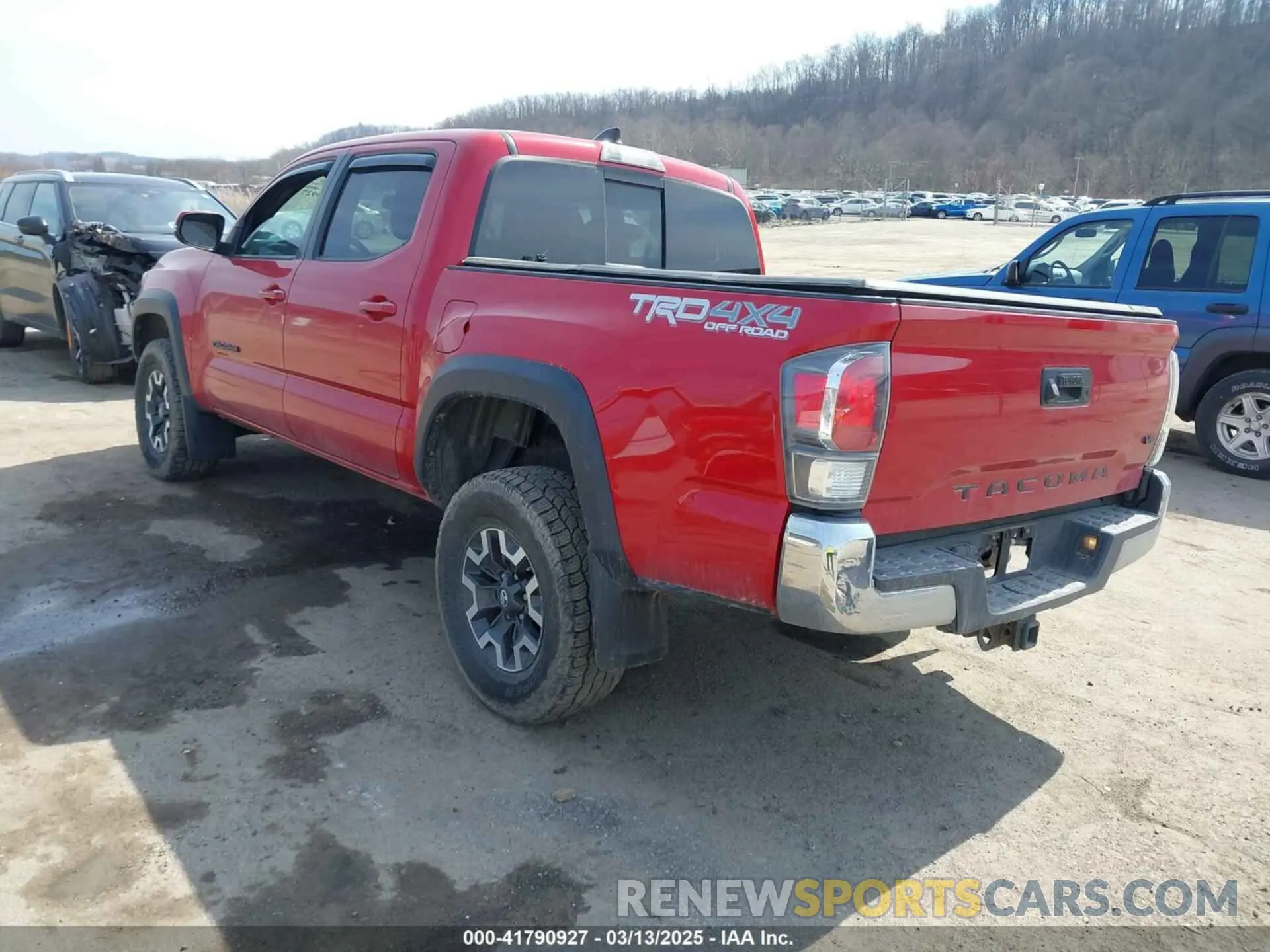 3 fotografías del automóvil dañado 3TMCZ5AN7LM305667 TOYOTA TACOMA 2020
