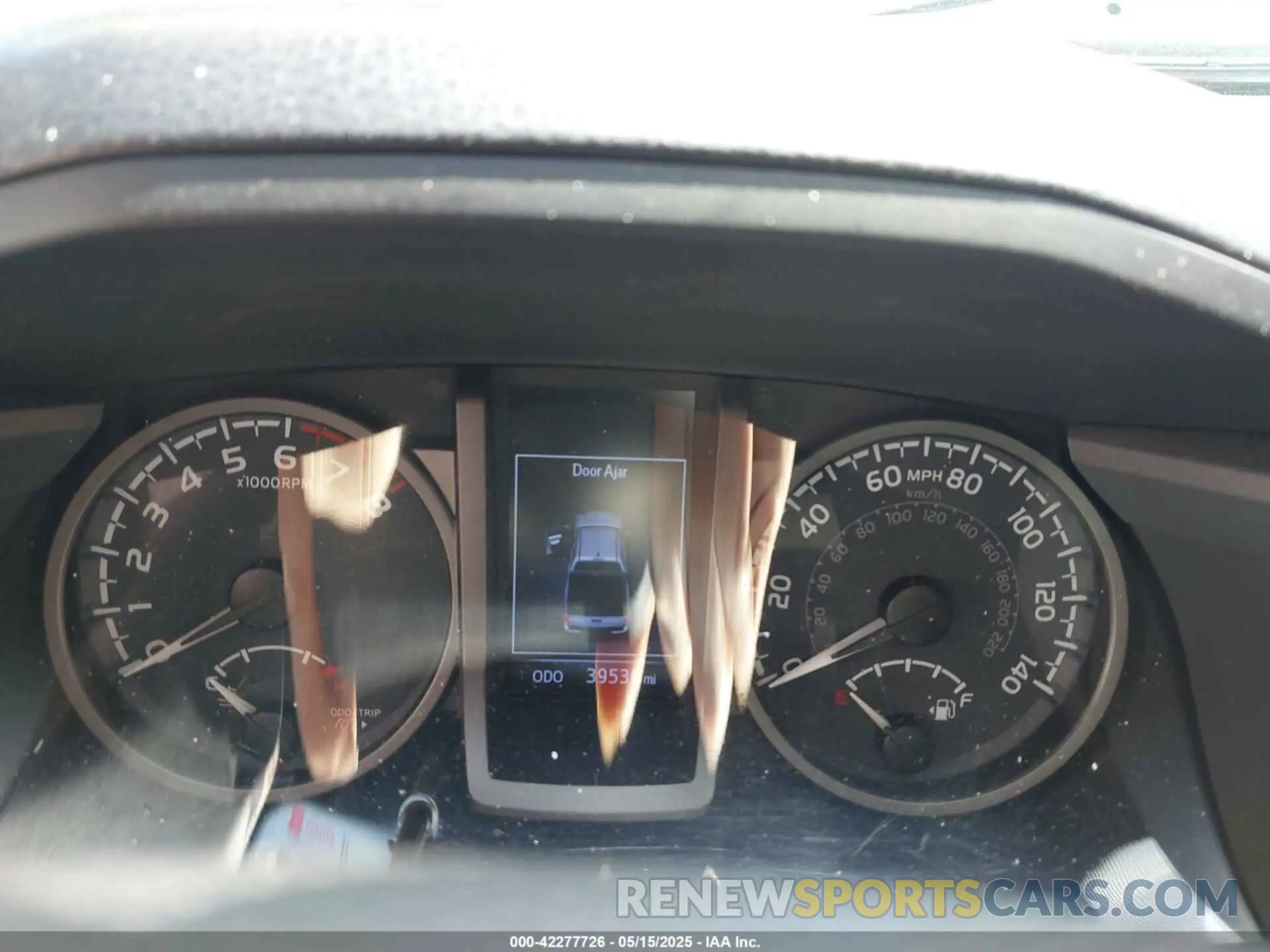 14 fotografías del automóvil dañado 3TMCZ5AN7LM308553 TOYOTA TACOMA 2020