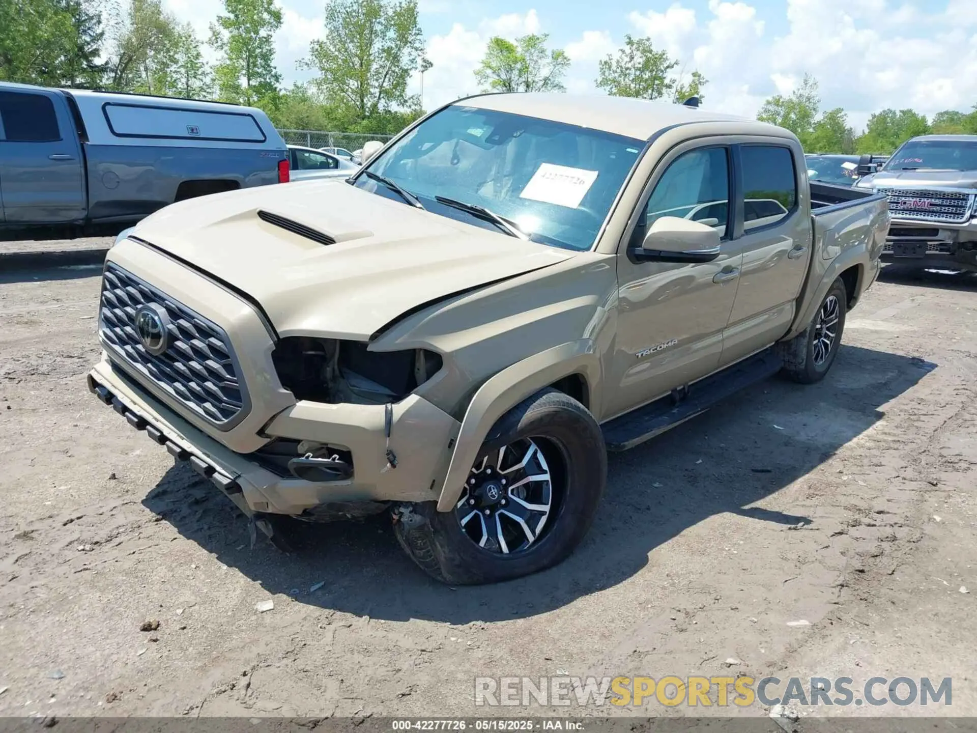 2 fotografías del automóvil dañado 3TMCZ5AN7LM308553 TOYOTA TACOMA 2020