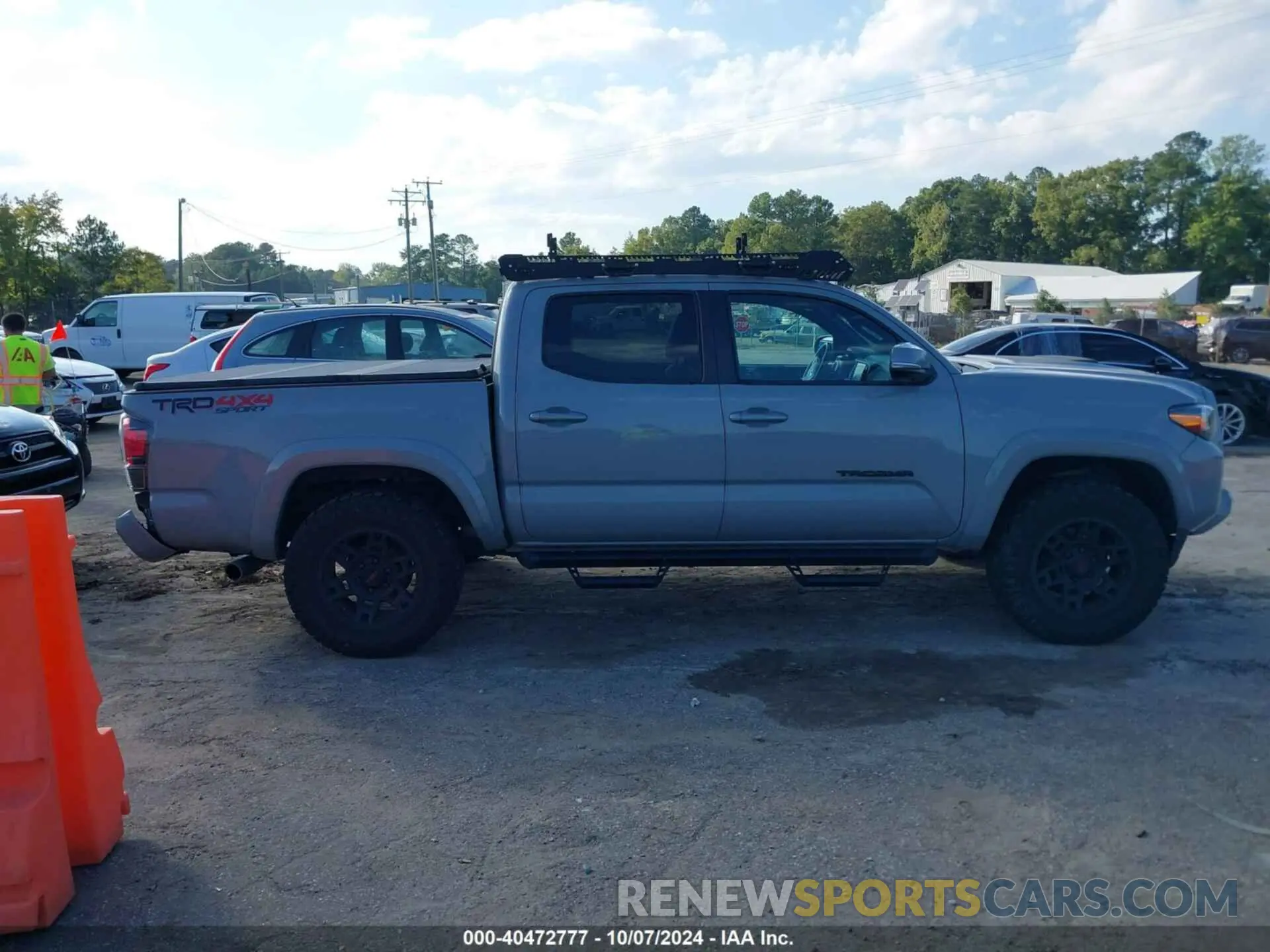 13 fotografías del automóvil dañado 3TMCZ5AN7LM327474 TOYOTA TACOMA 2020