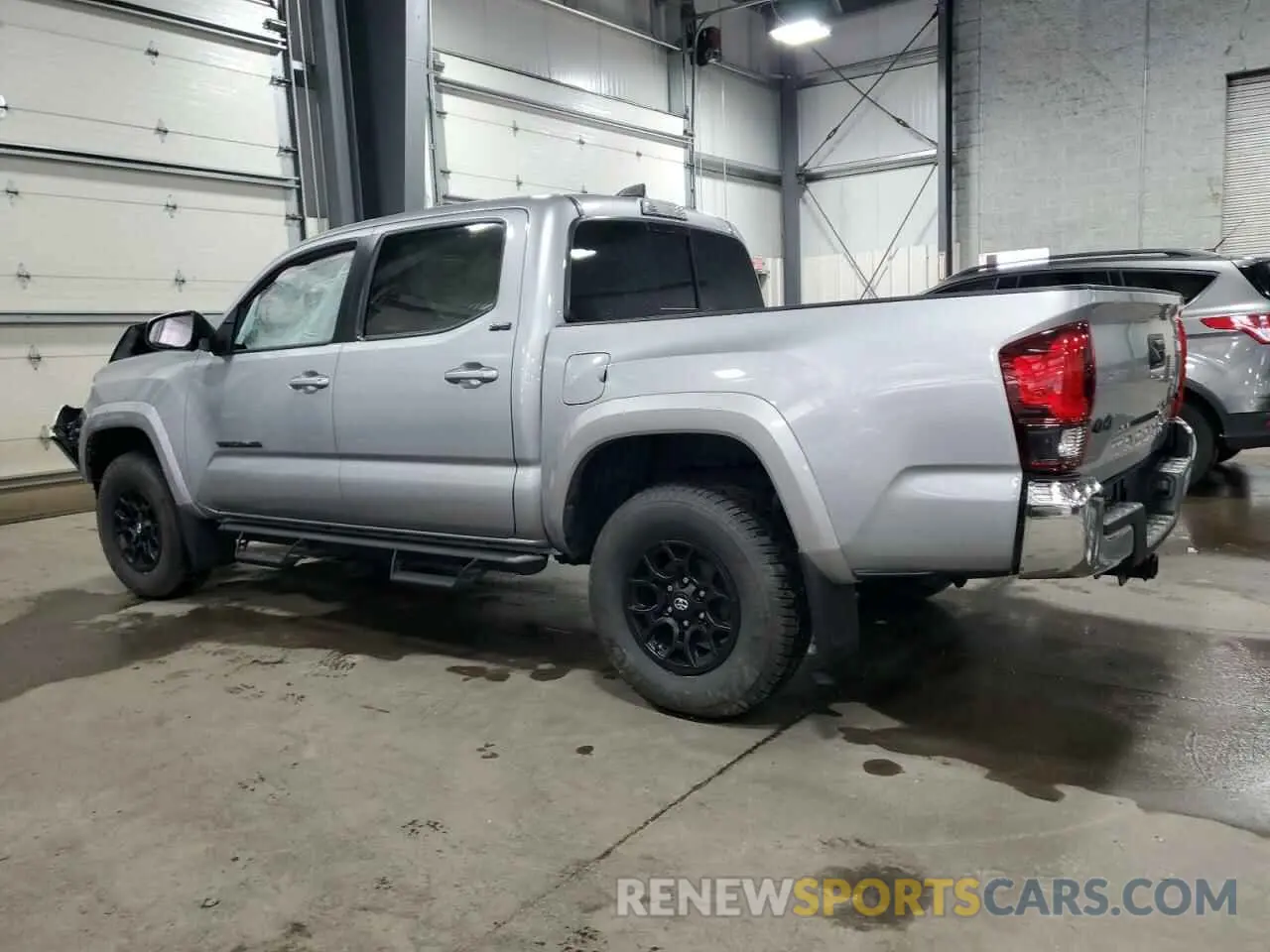 2 fotografías del automóvil dañado 3TMCZ5AN8LM298289 TOYOTA TACOMA 2020