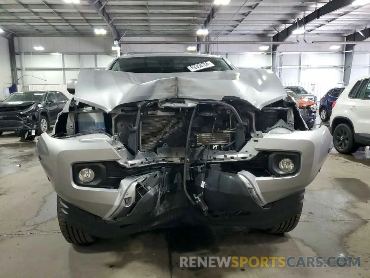 5 fotografías del automóvil dañado 3TMCZ5AN8LM298289 TOYOTA TACOMA 2020