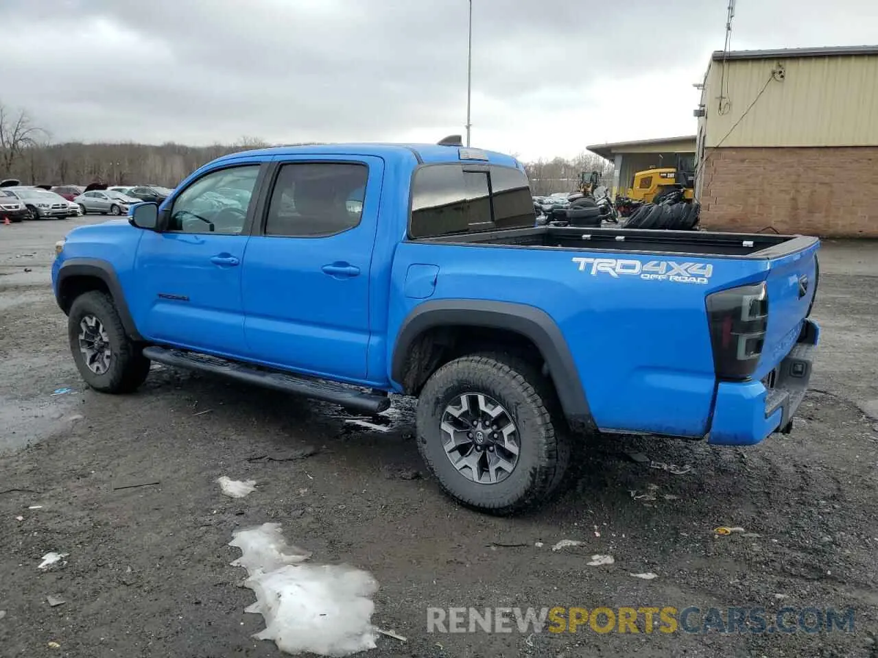 2 fotografías del automóvil dañado 3TMCZ5AN8LM298342 TOYOTA TACOMA 2020
