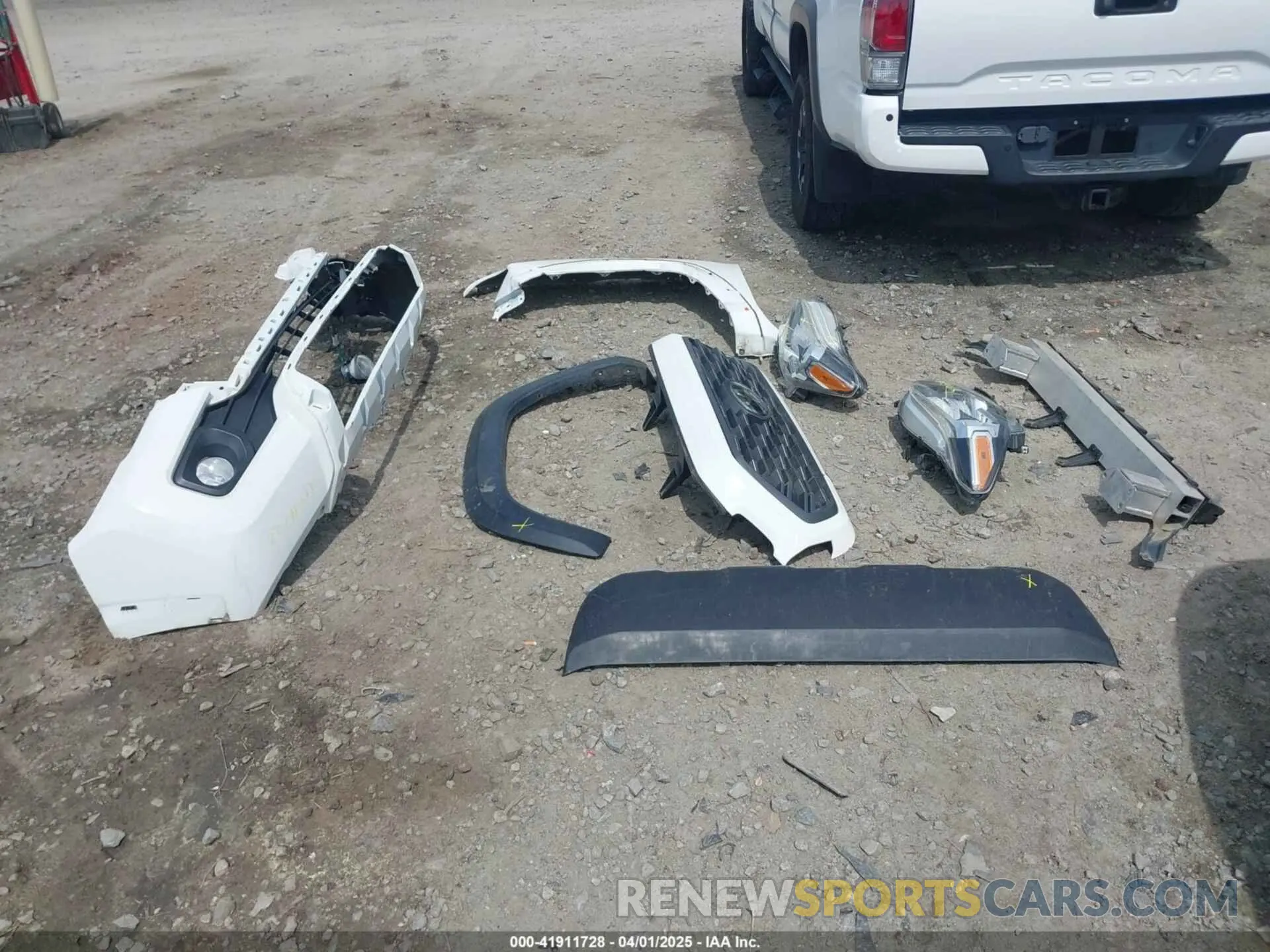 12 fotografías del automóvil dañado 3TMCZ5AN8LM307072 TOYOTA TACOMA 2020