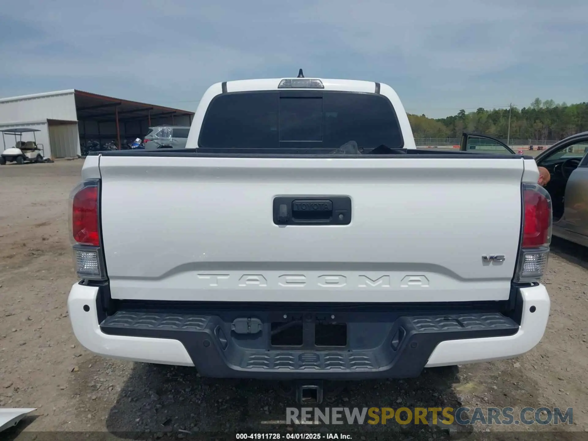 17 fotografías del automóvil dañado 3TMCZ5AN8LM307072 TOYOTA TACOMA 2020