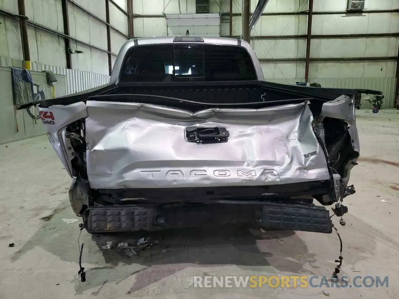 6 fotografías del automóvil dañado 3TMCZ5AN8LM320243 TOYOTA TACOMA 2020