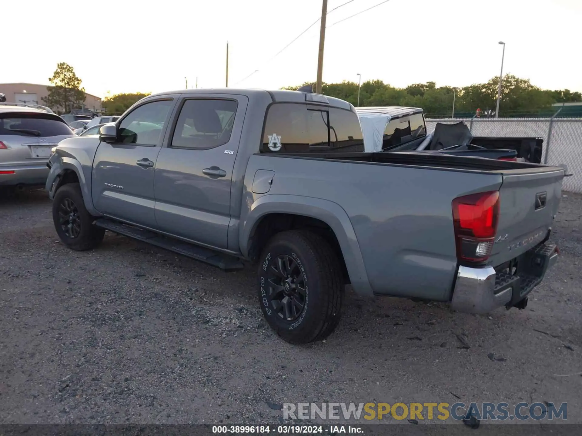3 fotografías del automóvil dañado 3TMCZ5AN8LM338306 TOYOTA TACOMA 2020