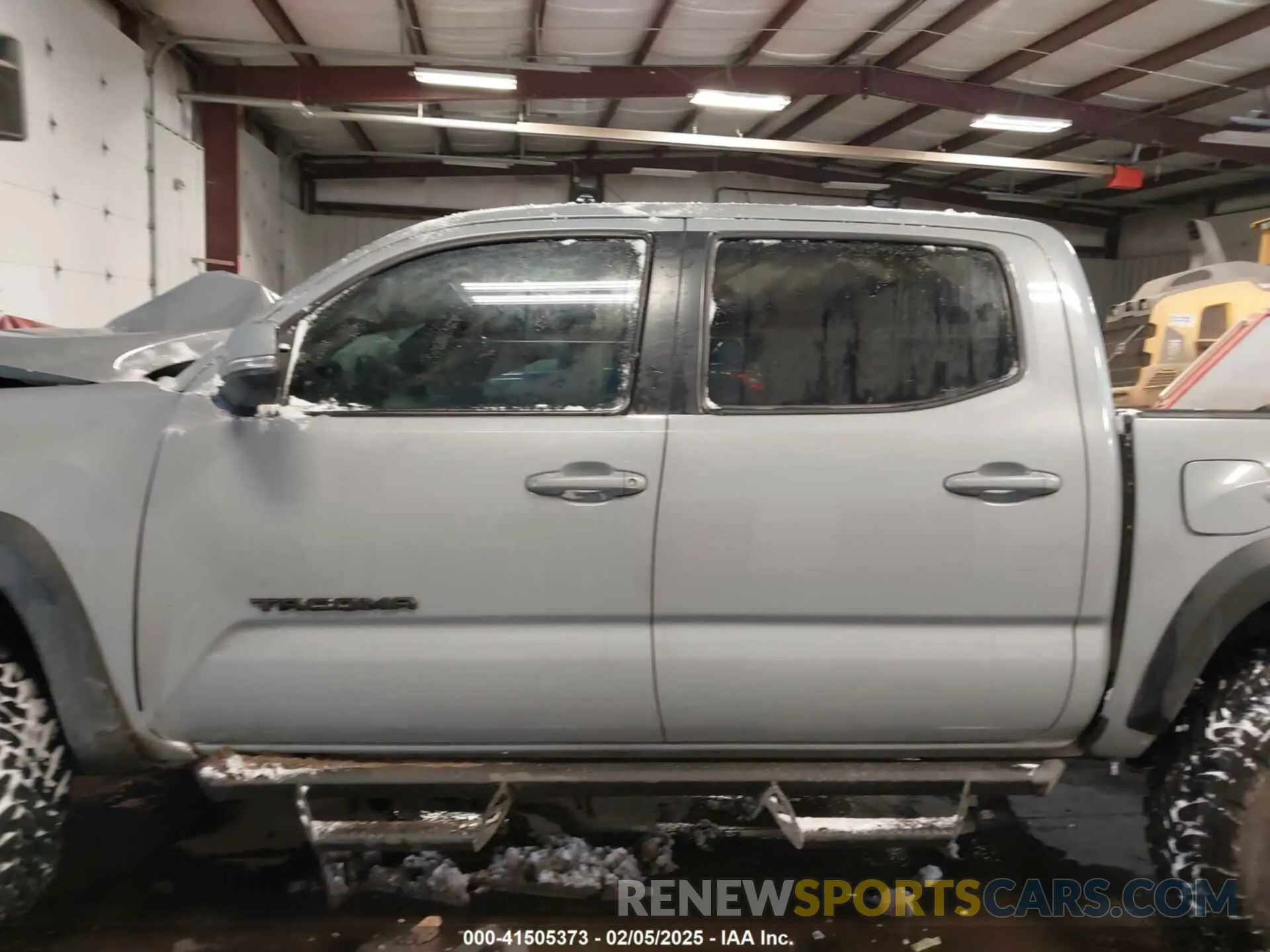 14 fotografías del automóvil dañado 3TMCZ5AN9LM328660 TOYOTA TACOMA 2020