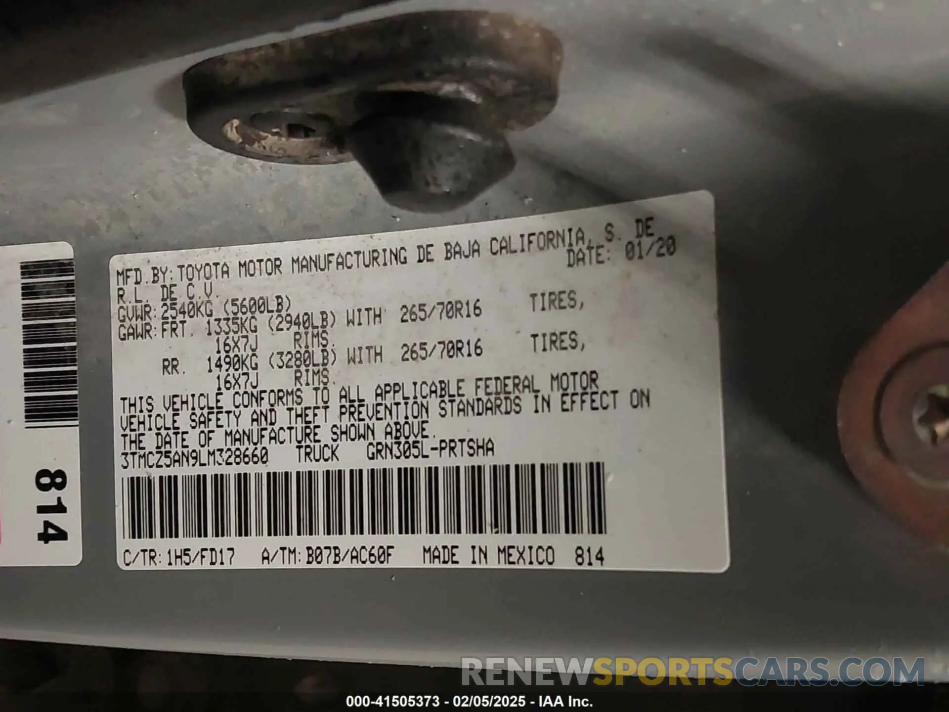 9 fotografías del automóvil dañado 3TMCZ5AN9LM328660 TOYOTA TACOMA 2020