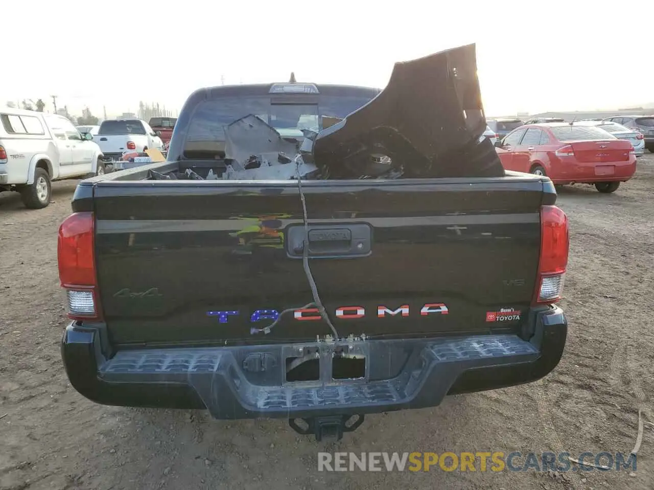 6 fotografías del automóvil dañado 3TMCZ5AN9LM332823 TOYOTA TACOMA 2020