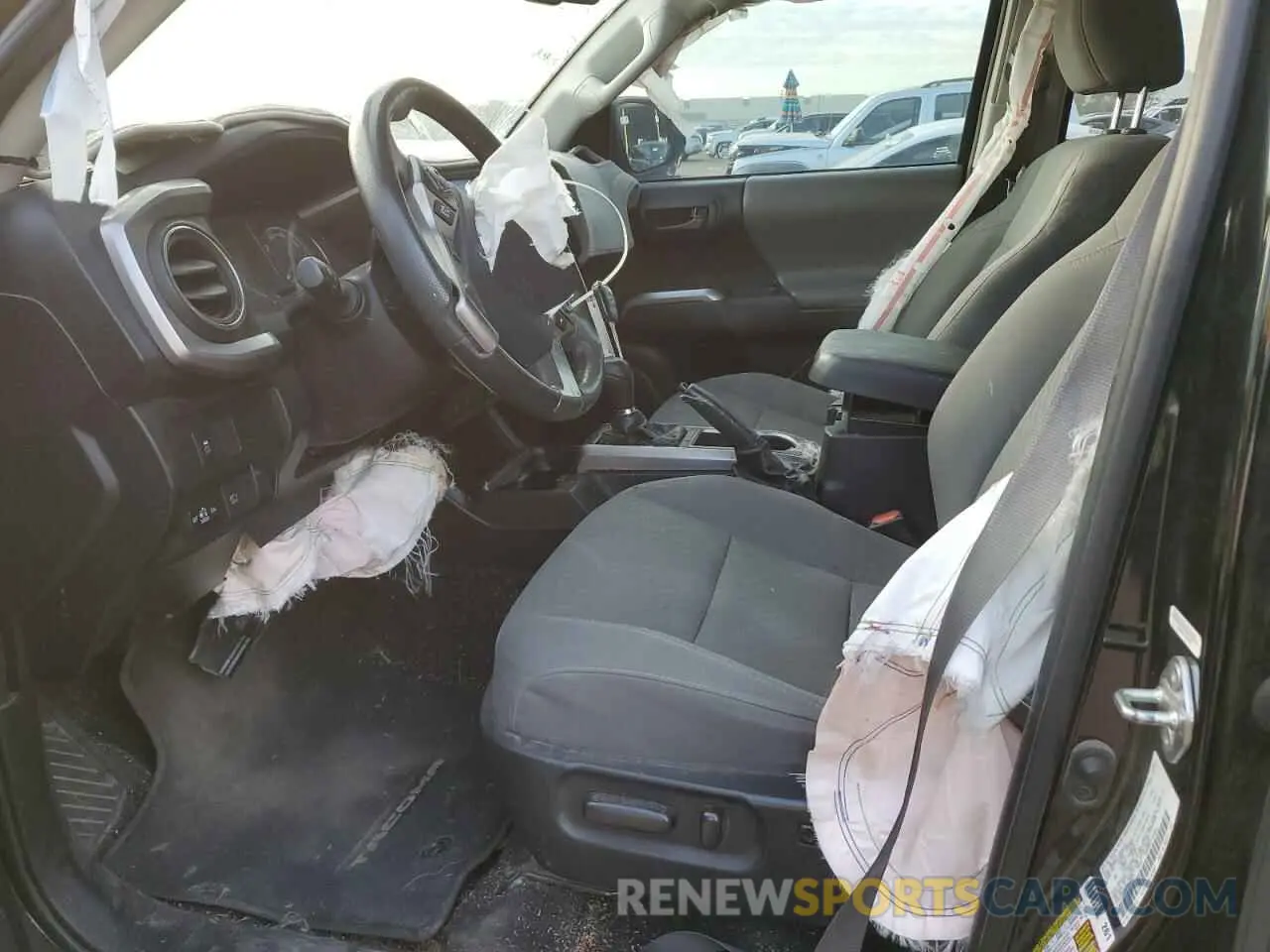 7 fotografías del automóvil dañado 3TMCZ5AN9LM332823 TOYOTA TACOMA 2020
