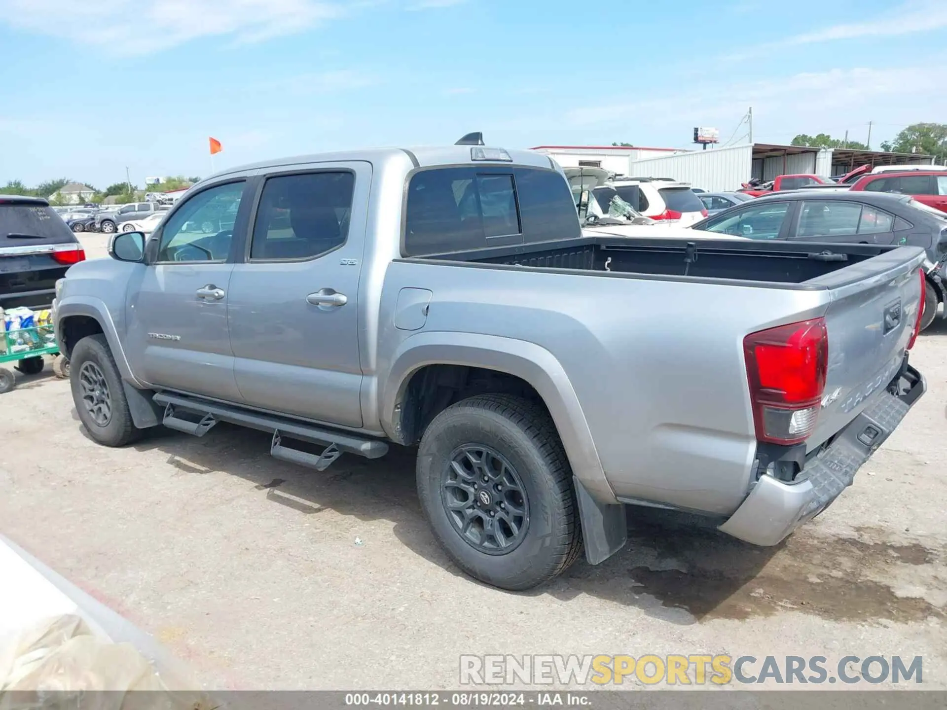 15 fotografías del automóvil dañado 3TMCZ5AN9LM339304 TOYOTA TACOMA 2020
