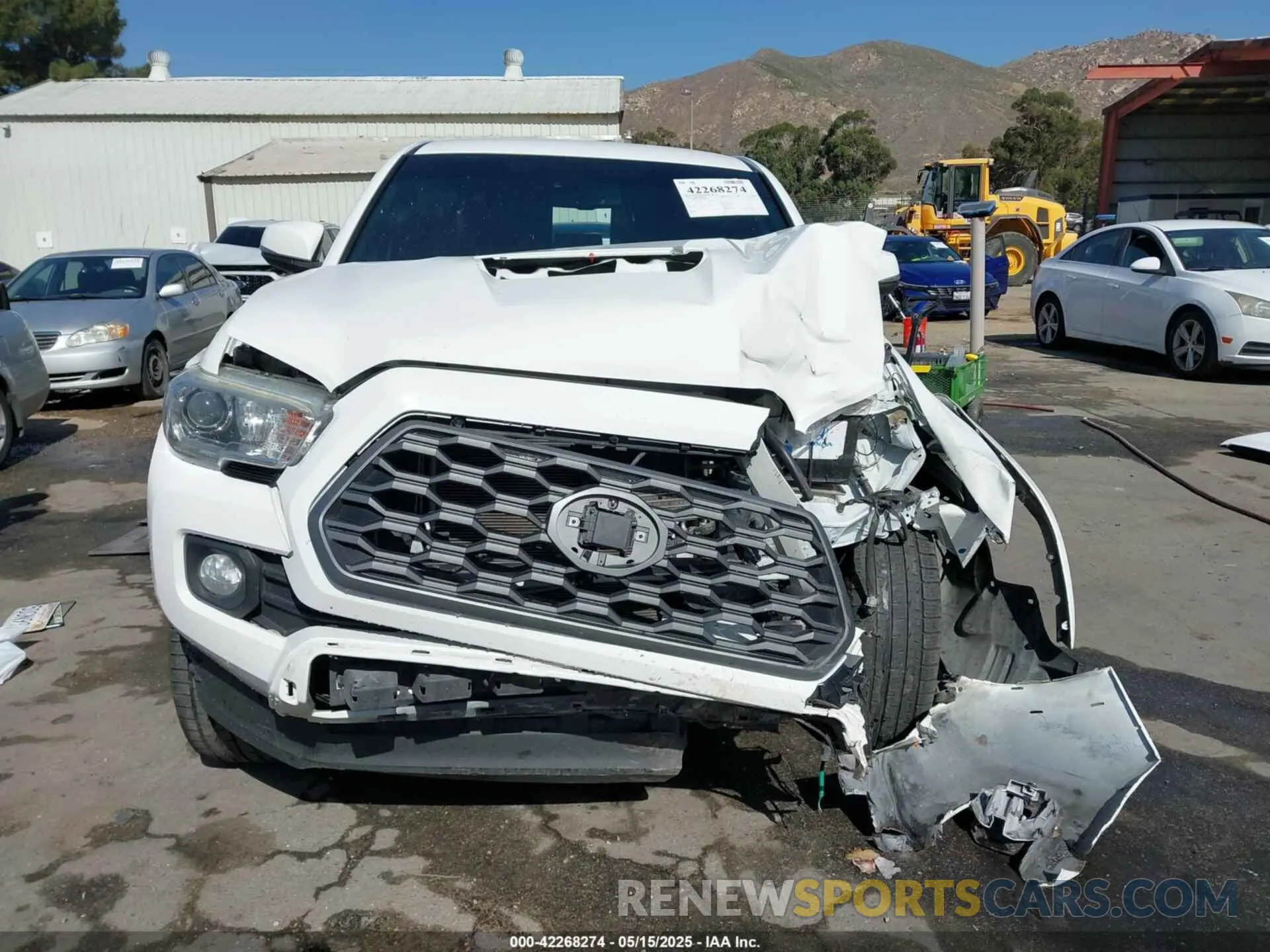 13 fotografías del automóvil dañado 3TMCZ5AN9LM341778 TOYOTA TACOMA 2020