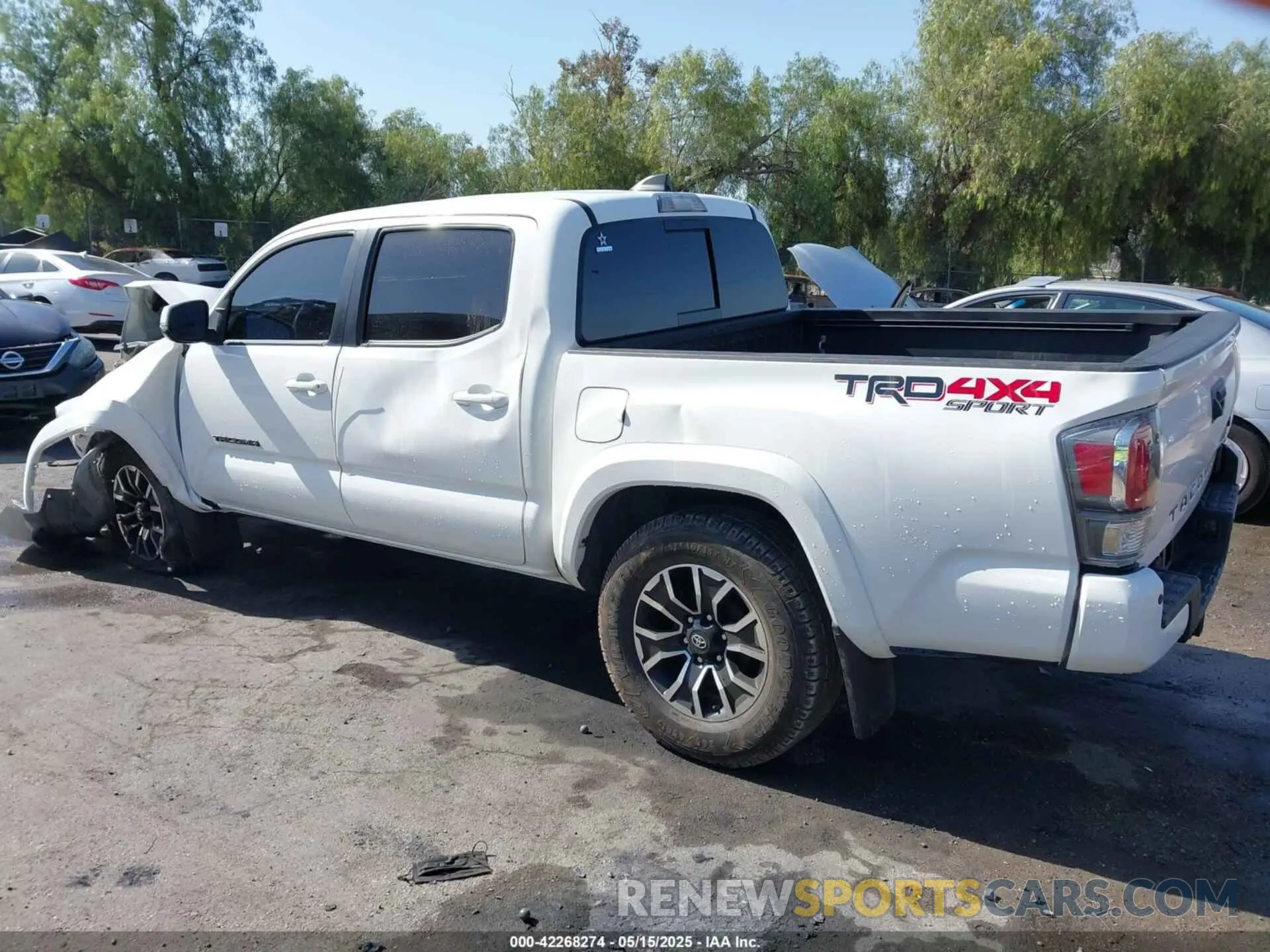 3 fotografías del automóvil dañado 3TMCZ5AN9LM341778 TOYOTA TACOMA 2020