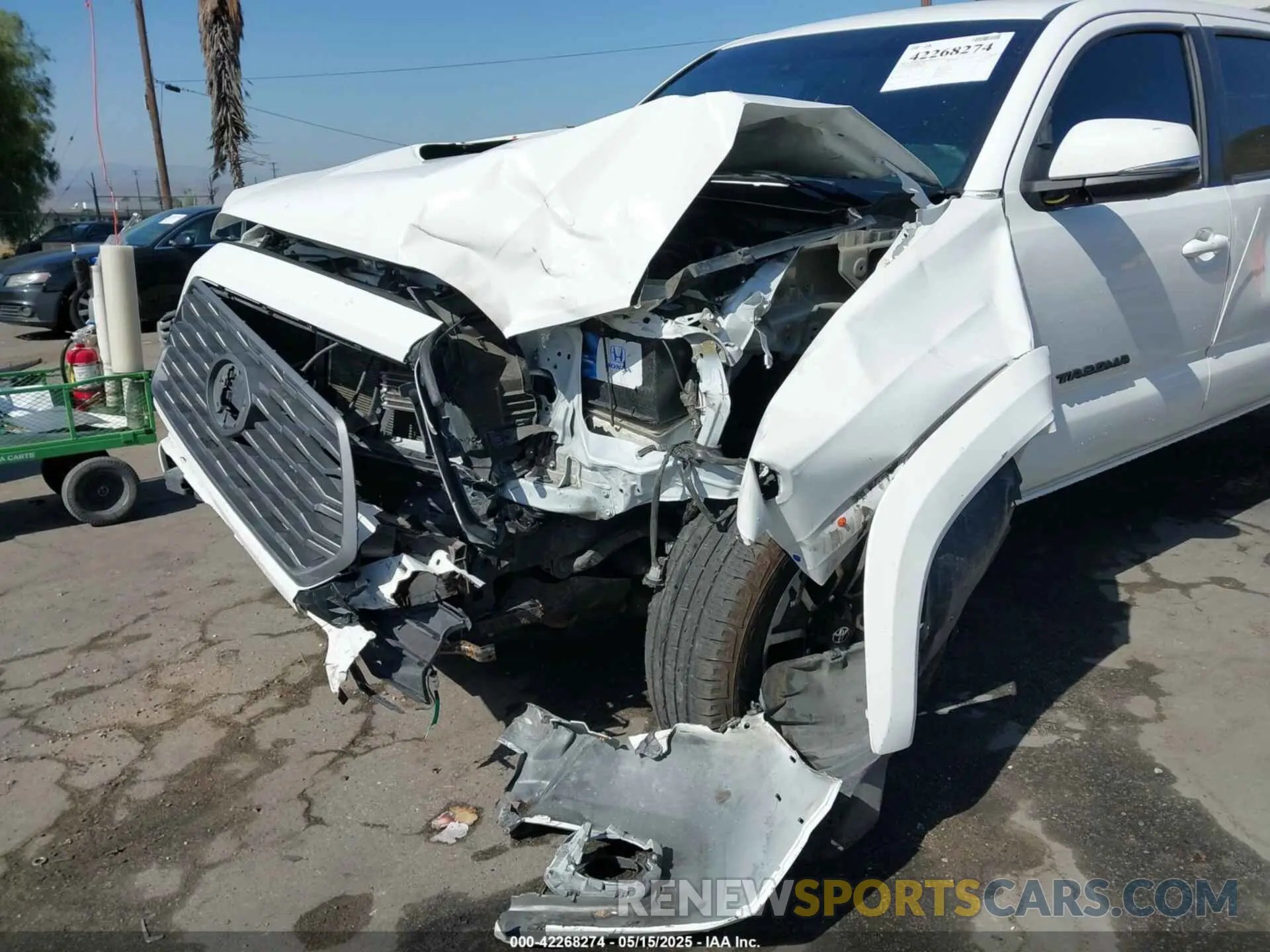 6 fotografías del automóvil dañado 3TMCZ5AN9LM341778 TOYOTA TACOMA 2020