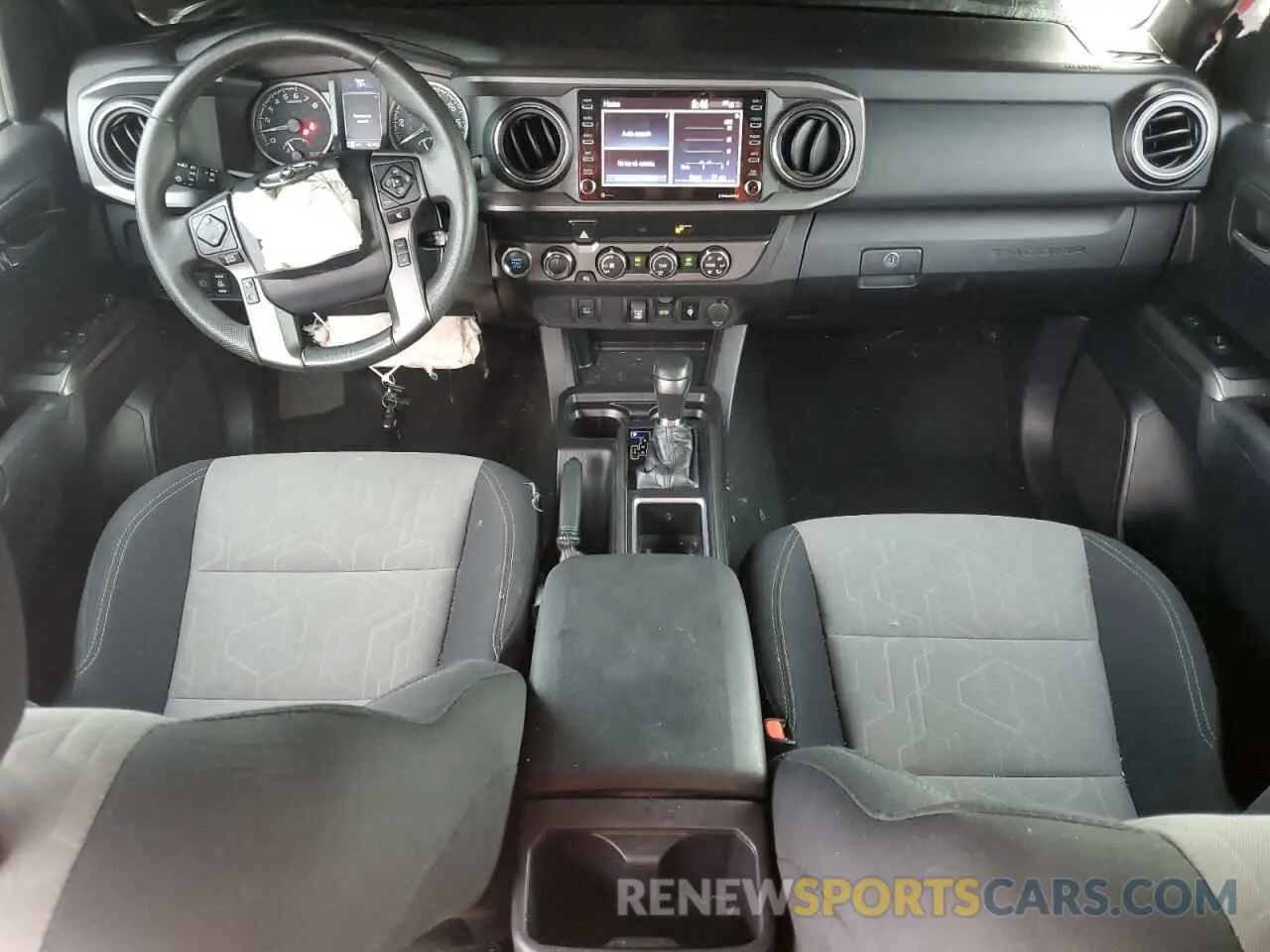 8 fotografías del automóvil dañado 3TMCZ5AN9LM348052 TOYOTA TACOMA 2020