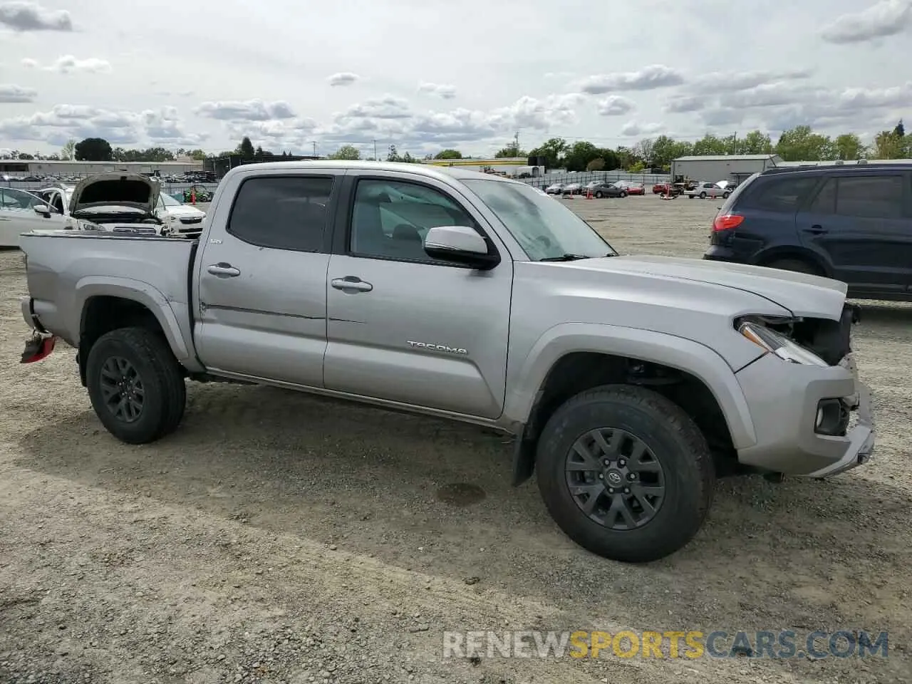 4 fotografías del automóvil dañado 3TMCZ5AN9LM357219 TOYOTA TACOMA 2020