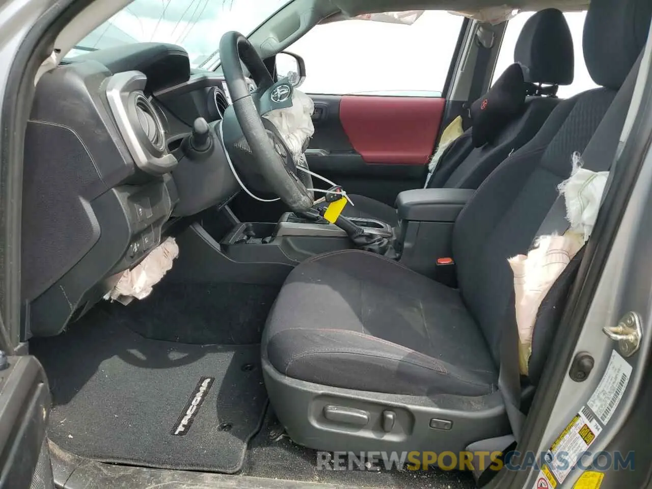 7 fotografías del automóvil dañado 3TMCZ5AN9LM357219 TOYOTA TACOMA 2020