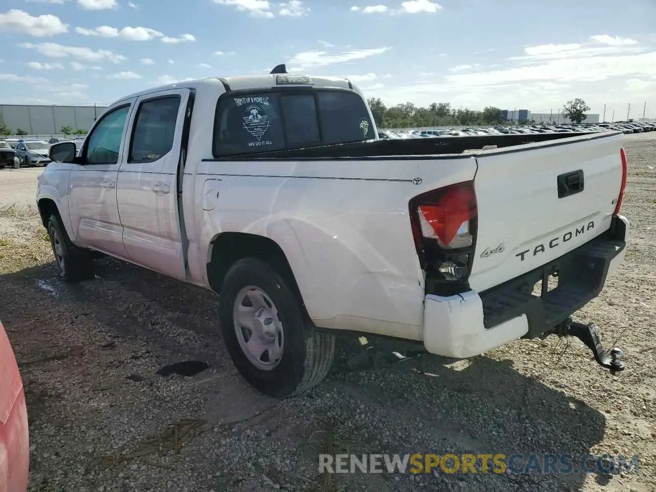 2 fotografías del automóvil dañado 3TMCZ5ANXLM306411 TOYOTA TACOMA 2020