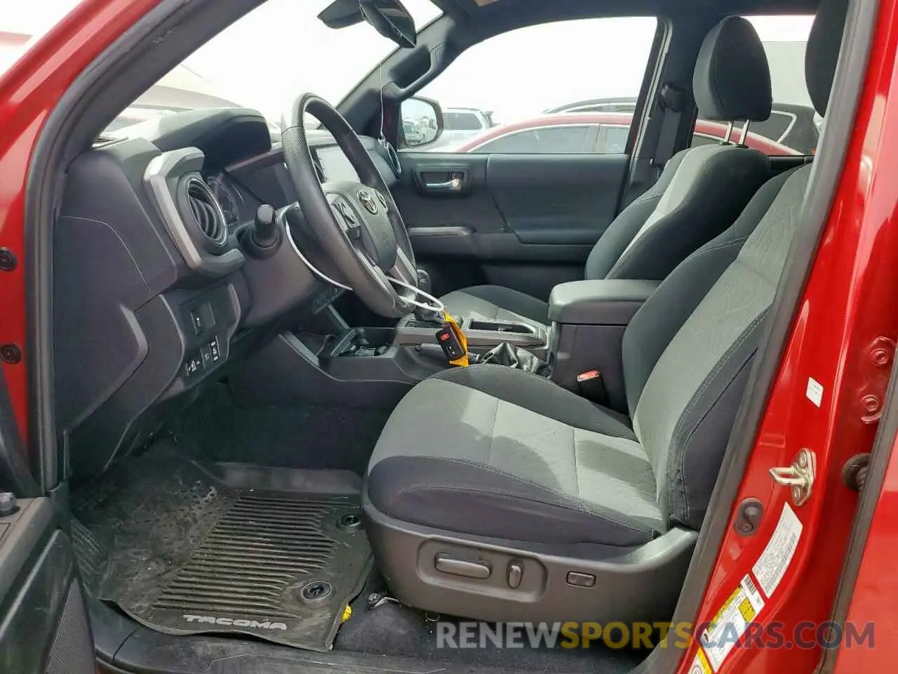 7 fotografías del automóvil dañado 3TMCZ5ANXLM343376 TOYOTA TACOMA 2020