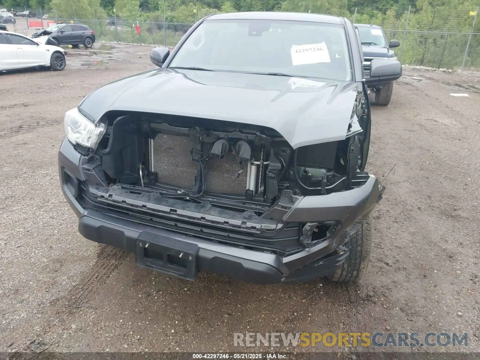 6 fotografías del automóvil dañado 3TMCZ5ANXLM368357 TOYOTA TACOMA 2020