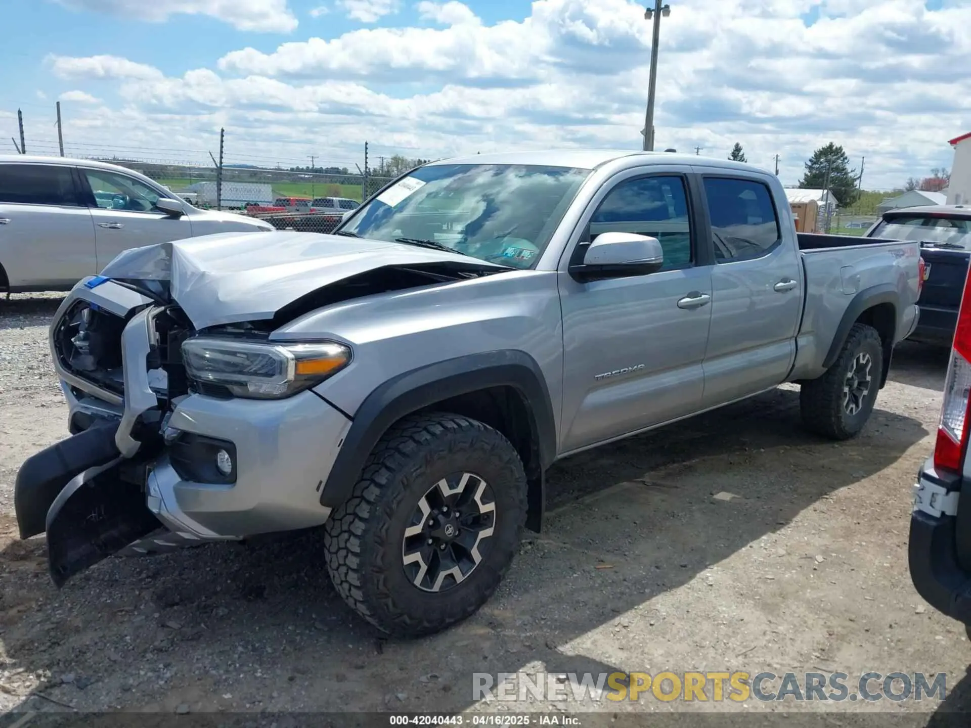 2 fotografías del automóvil dañado 3TMDZ5BN2LM088581 TOYOTA TACOMA 2020