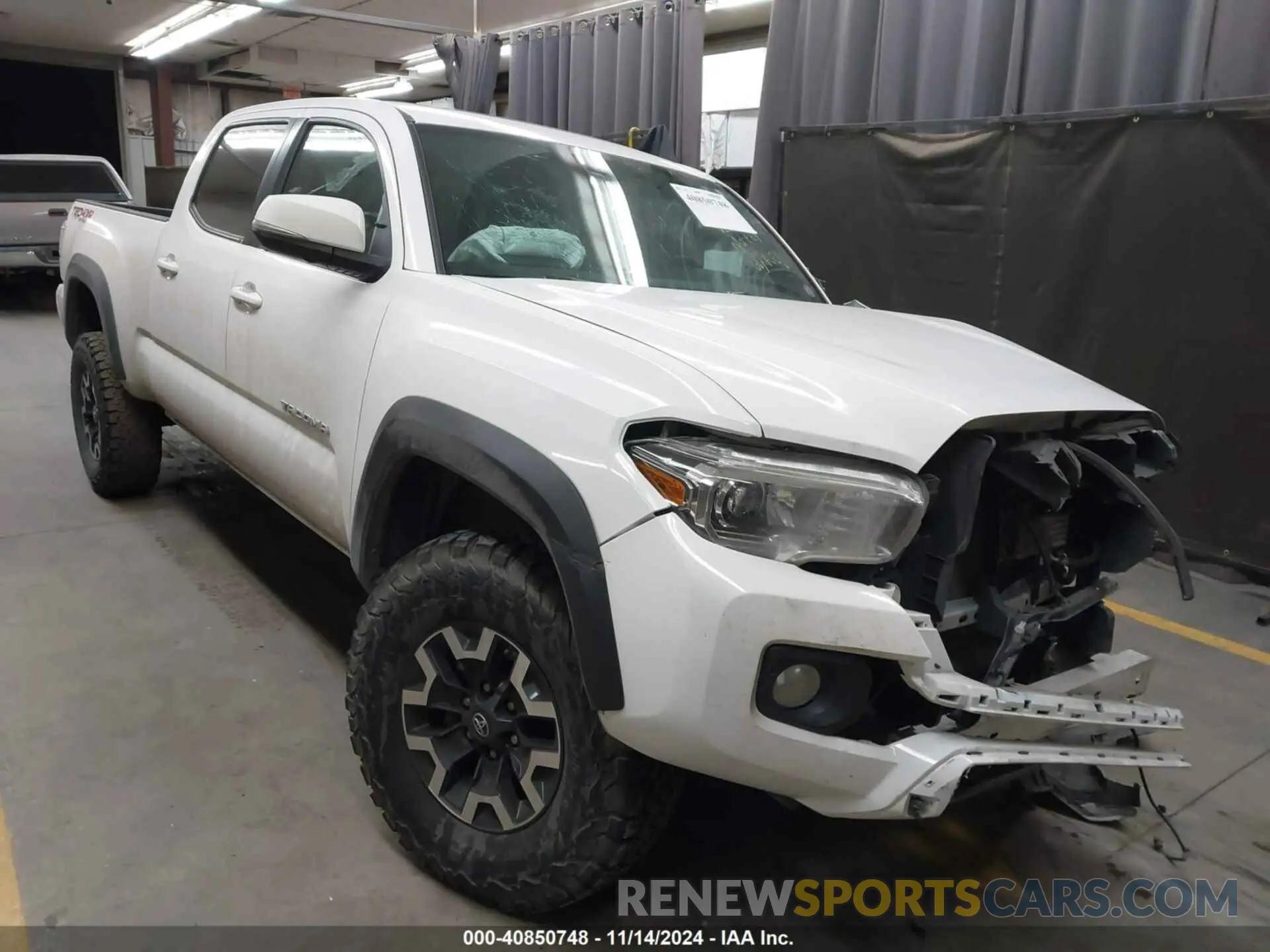 1 fotografías del automóvil dañado 3TMDZ5BN3LM083597 TOYOTA TACOMA 2020