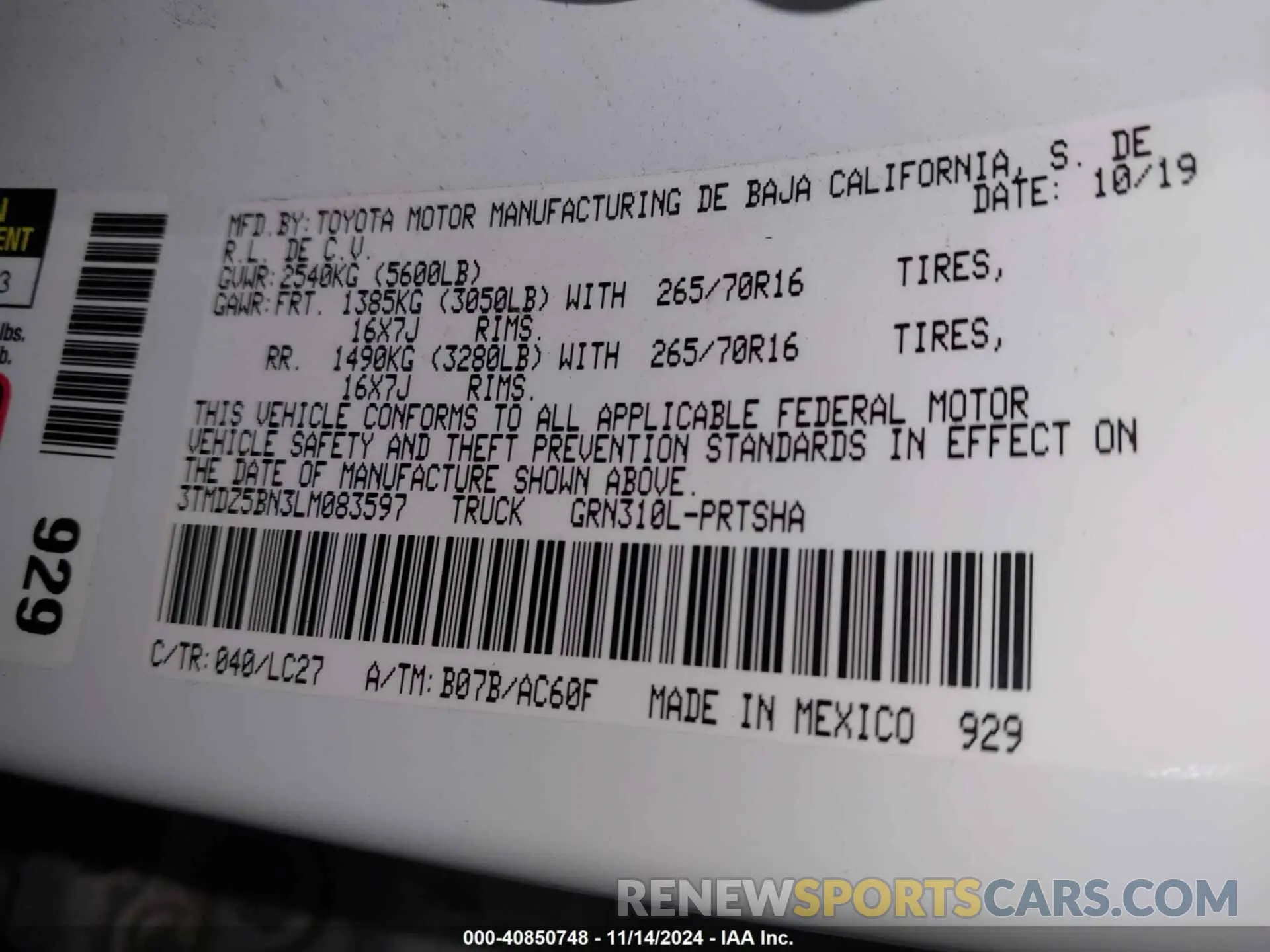 8 fotografías del automóvil dañado 3TMDZ5BN3LM083597 TOYOTA TACOMA 2020