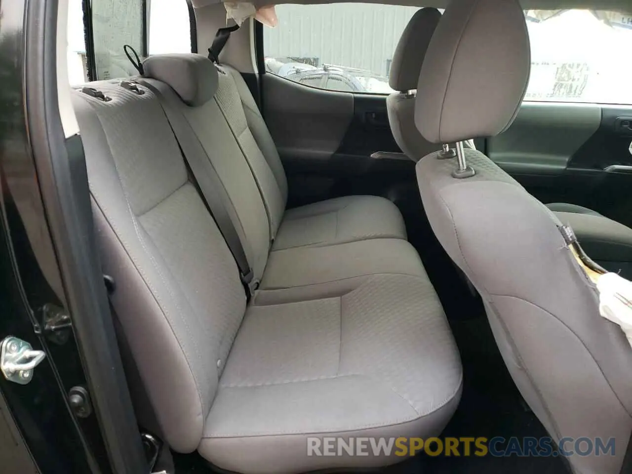 6 fotografías del automóvil dañado 3TMDZ5BN5LM098036 TOYOTA TACOMA 2020