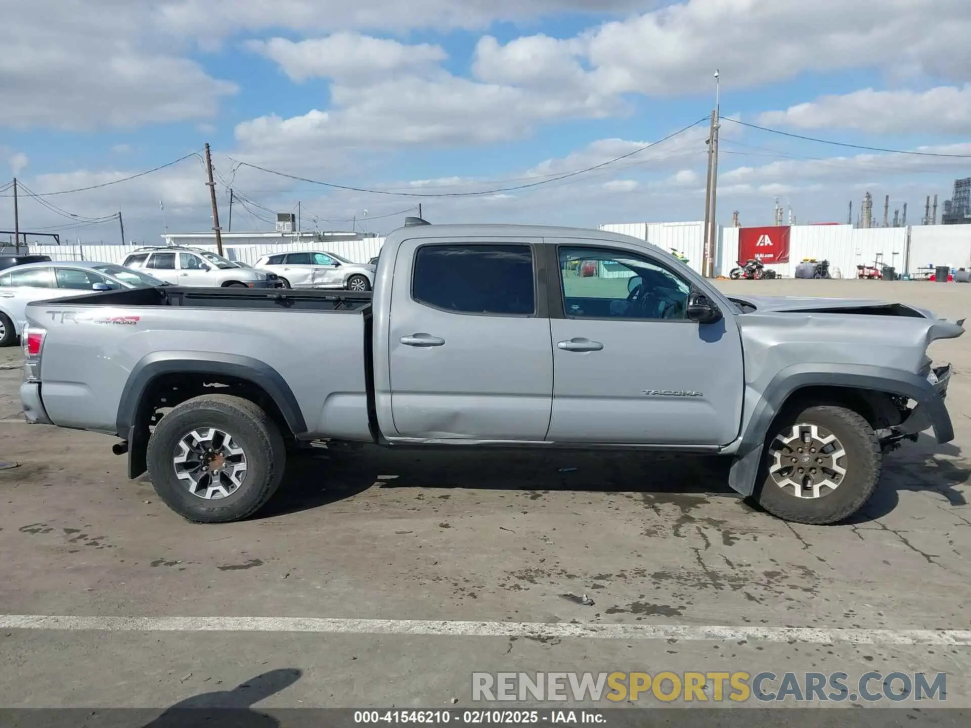 14 fotografías del automóvil dañado 3TMDZ5BN6LM092357 TOYOTA TACOMA 2020